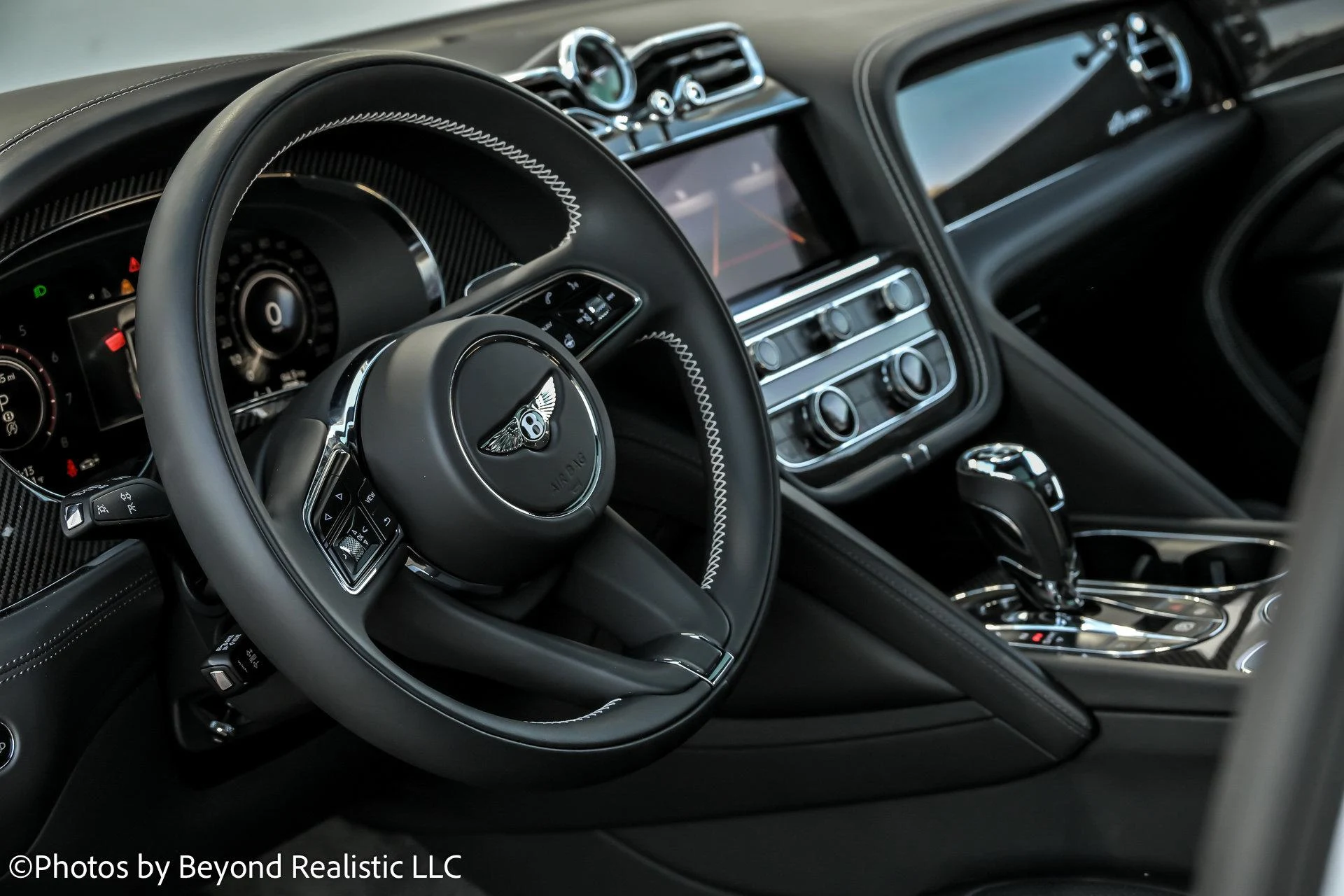 mph030_3199618369_Used_2019_Bentley_Bentayga_V8_1764407883_ab79271226