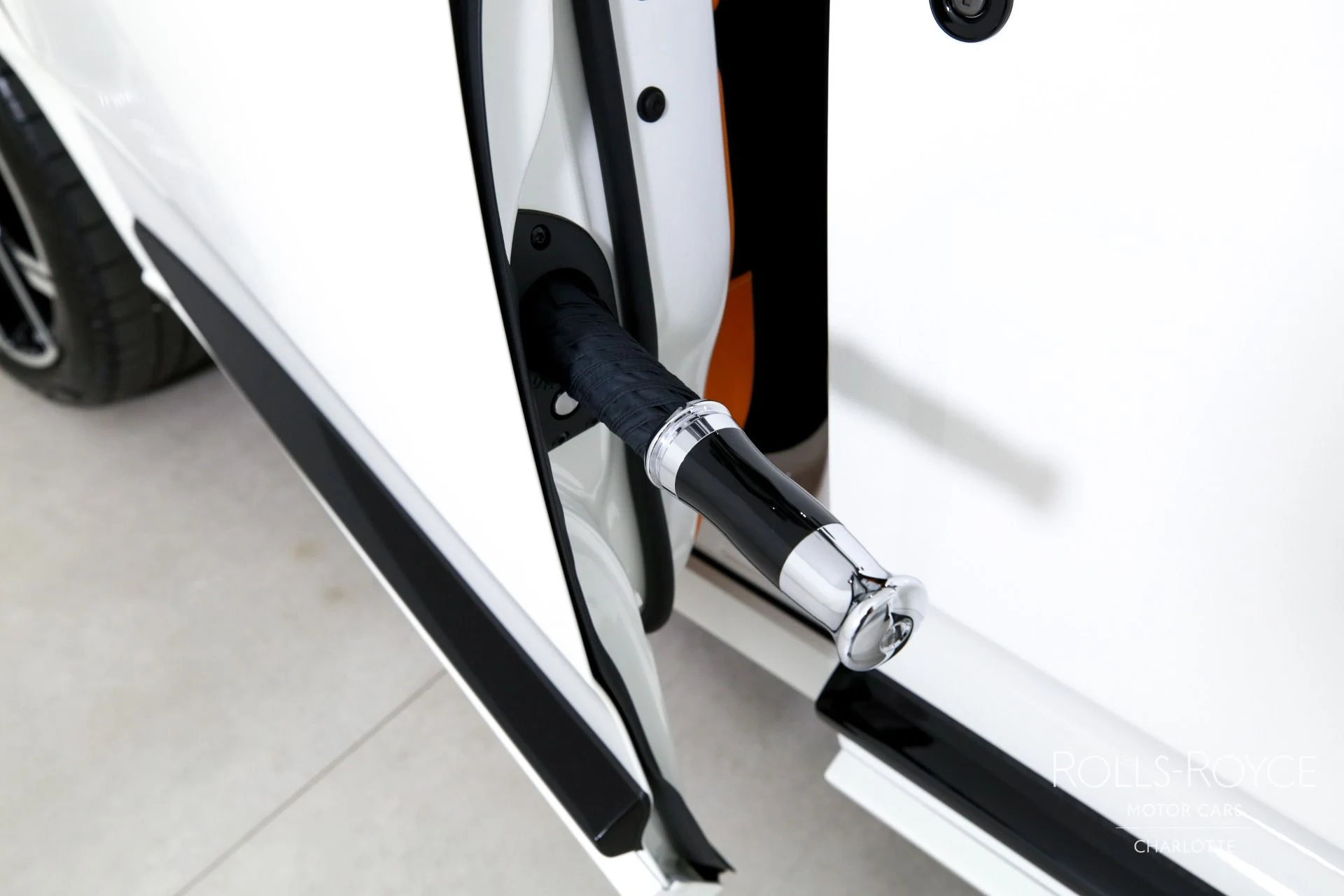 mph030_3204440100_Used_2025_Rolls_Royce_Black_Badge_Cullinan_1773240661_e066fcd95a