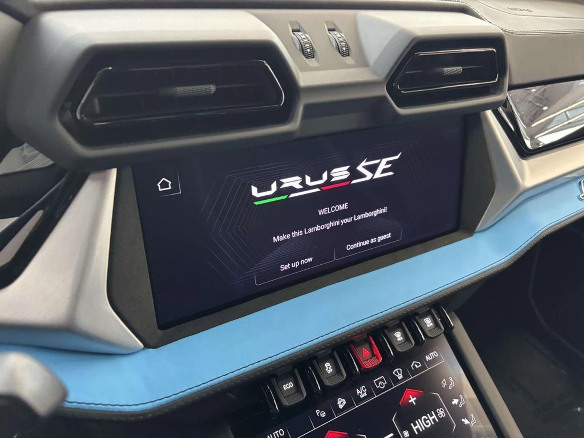 mph030_3220457154_12c95cb5a64a8390061e100b5d9db15ex_b70c313a30