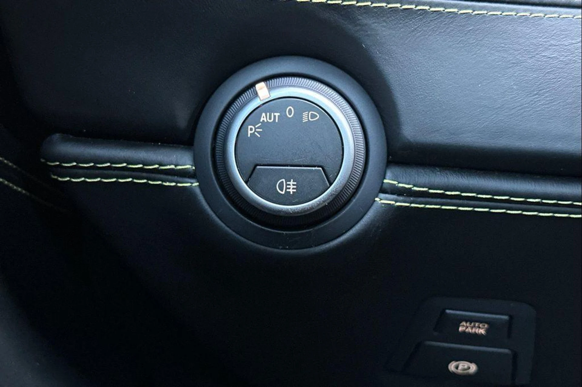 mph030_3227640223_itco_SU_Hu0l_Yw_AVW_4_HD_9_P_Cq4w_Oc_4f3b454e8a