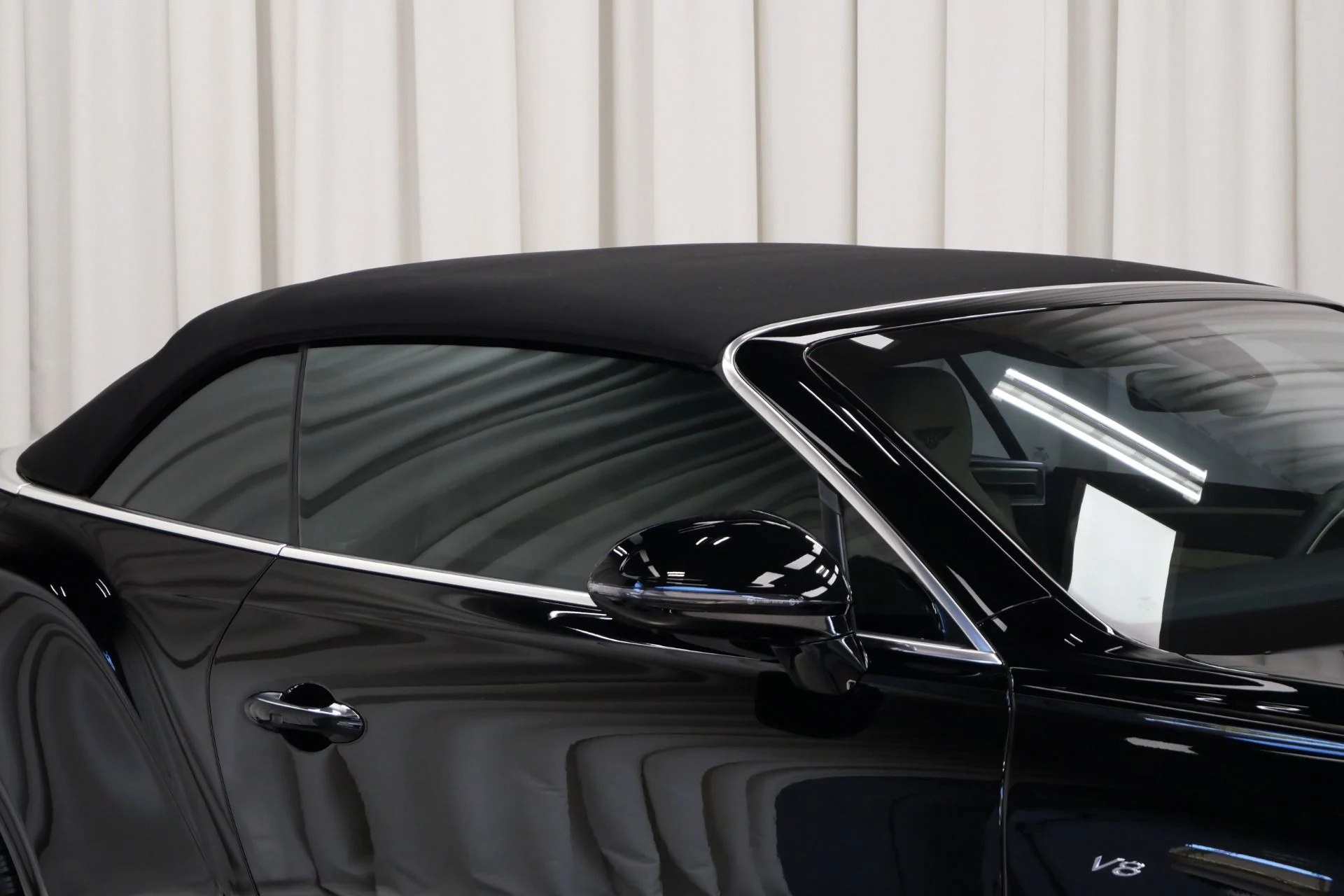mph030_3231891738_Used_2022_Bentley_Continental_GTC_V8_1754511421_bb5332b89e