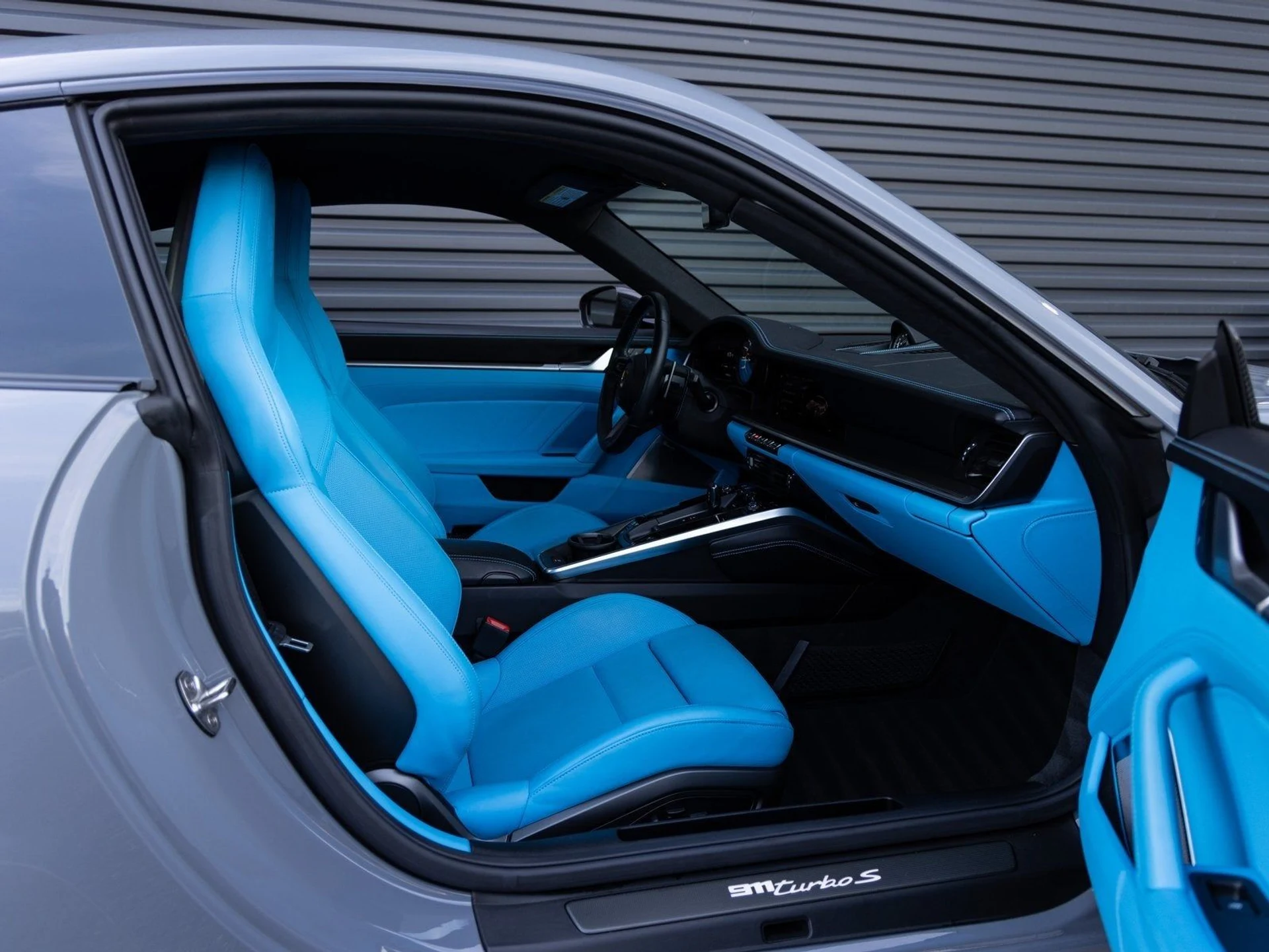 mph030_32364863_31_83e63ec694