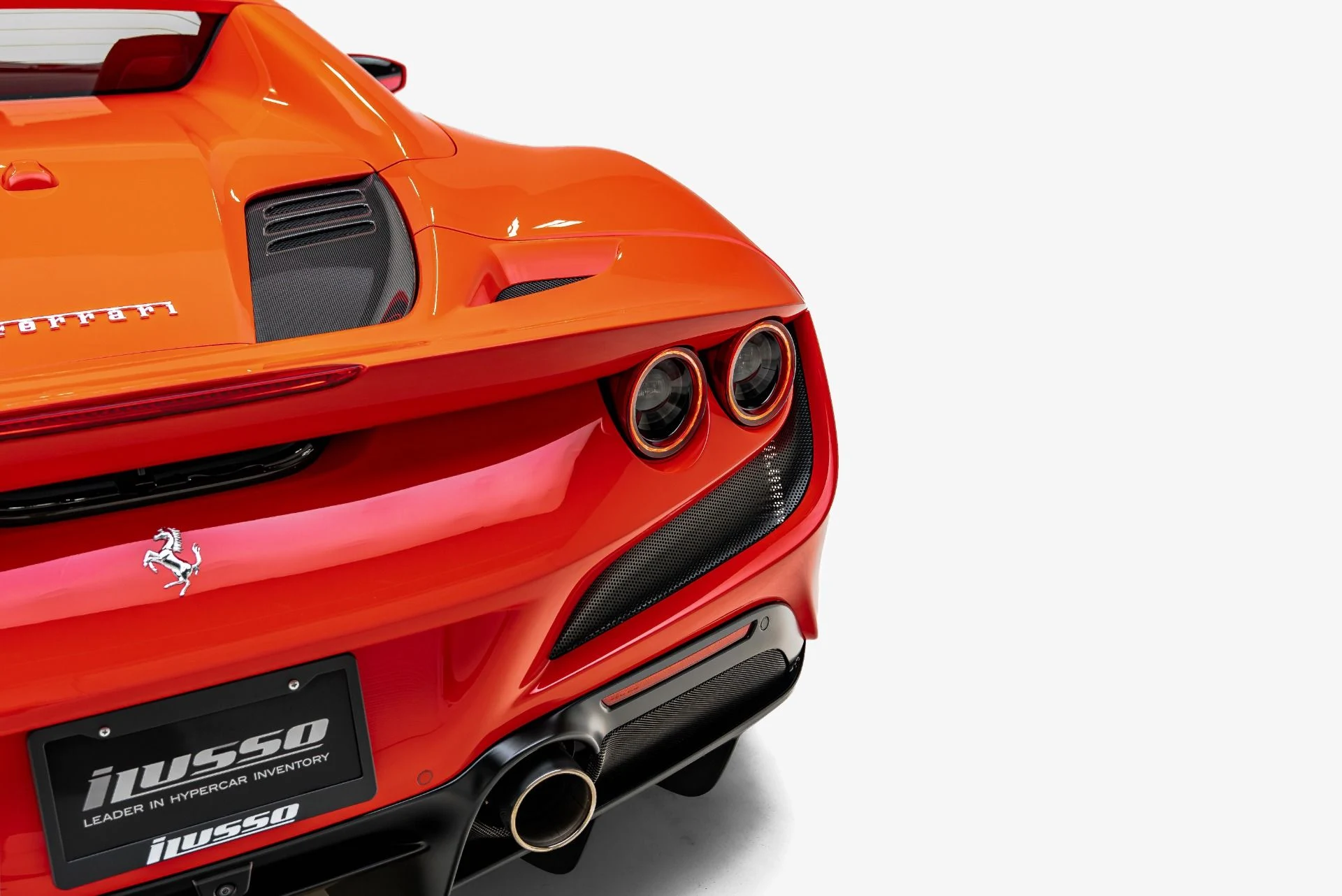 mph030_3250597362_Used_2022_Ferrari_F8_Spider_1785267062_e3624578c3