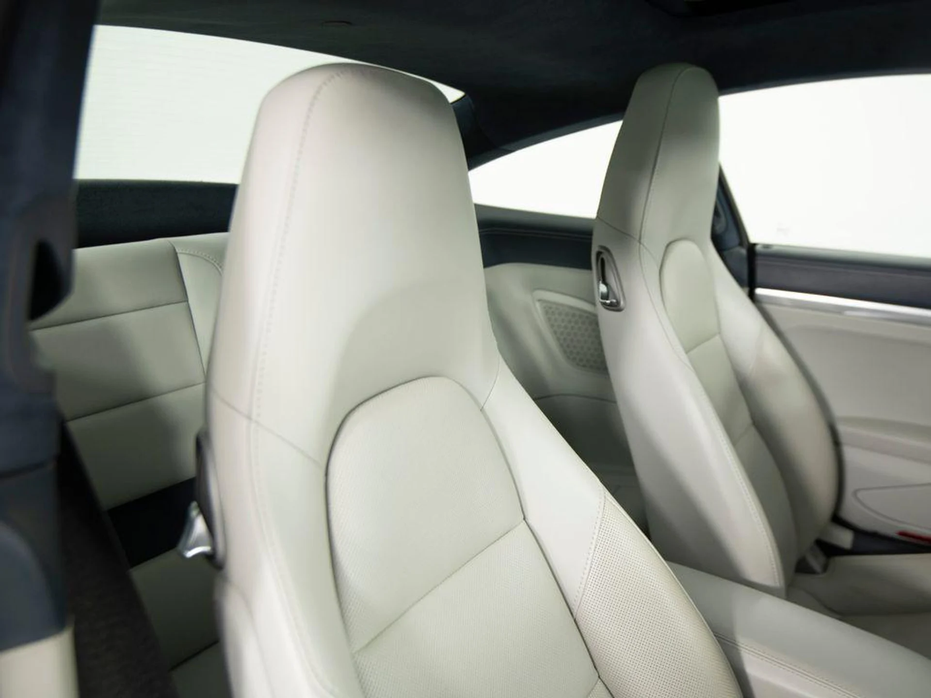 mph030_325573227_1bv6_VKMV_Pmz_DN_8_Vj597r_Oj_Sqyw8_611c9746d8