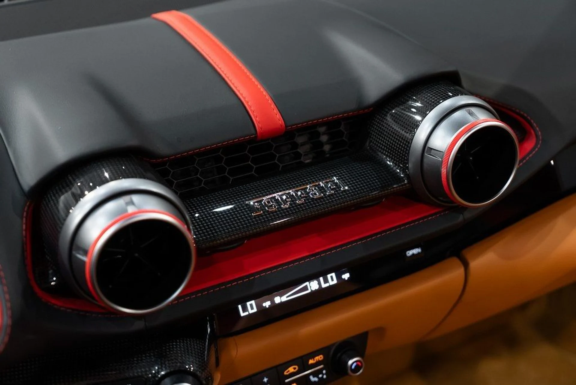 mph030_325698576_2f378c5b1ef07b1ec9204a16c4faee39_de360625ad