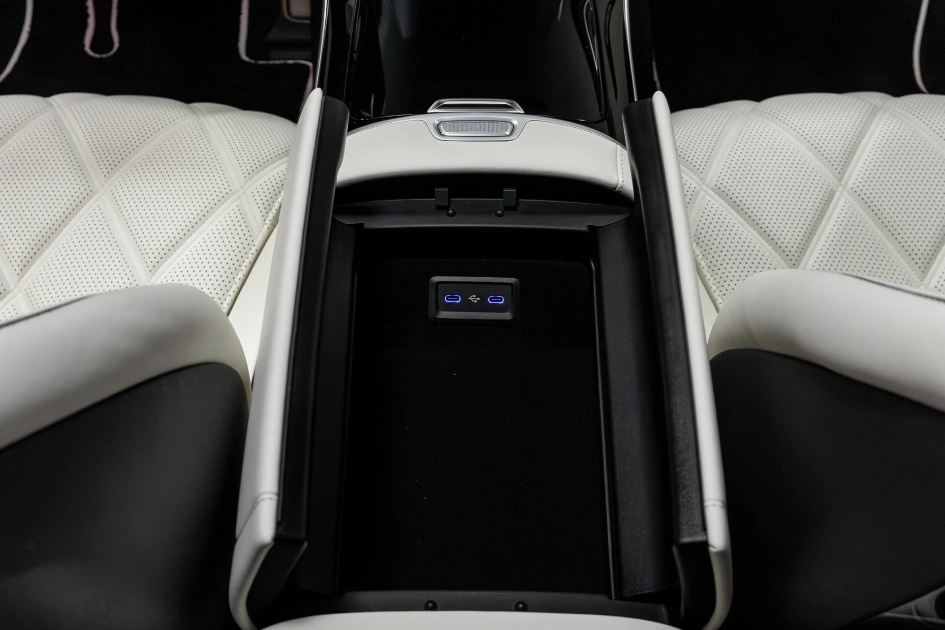 mph030_3262741439_Used_2024_Mercedes_Benz_S_Class_Maybach_S_680_4_MATIC_1766187081_bf6c4a65fa