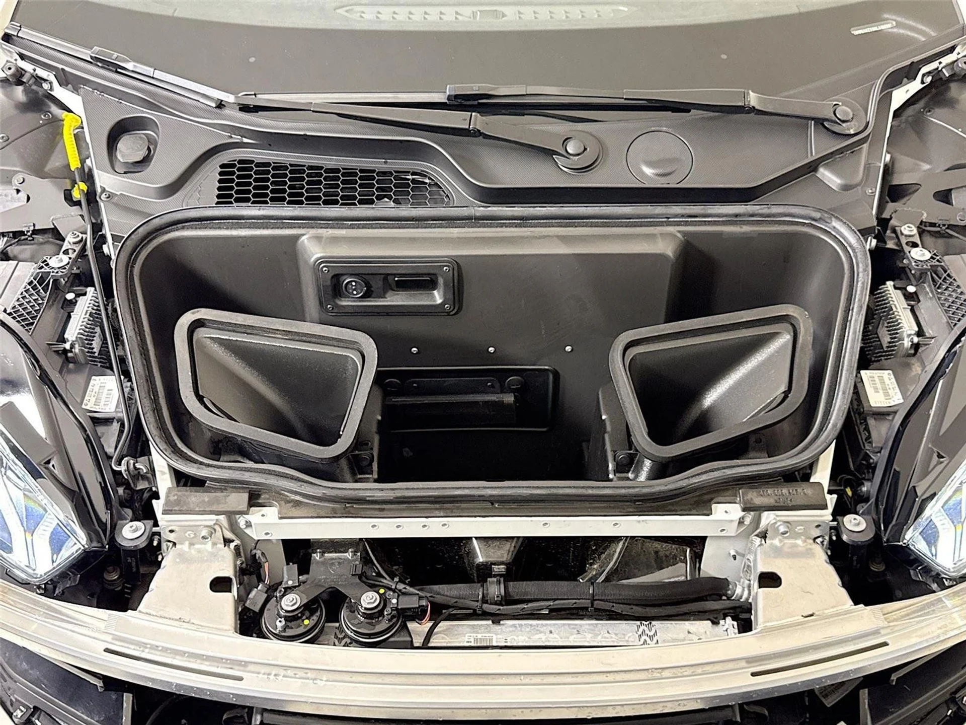 mph030_3267179058_5fa71d09a6a4bb4a333225f952d02768_04b37f3edc