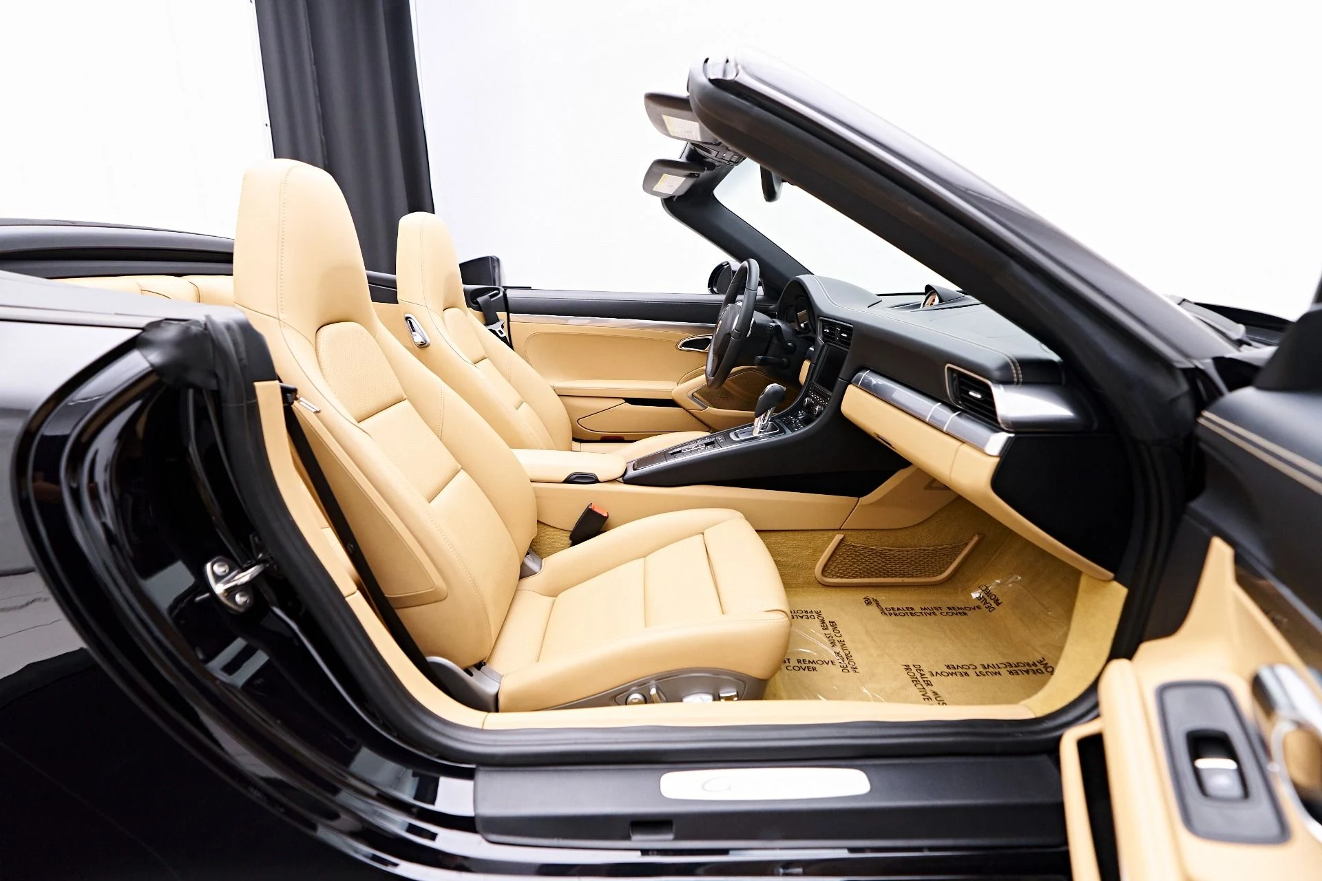 mph030_3273528670_Used_2015_Porsche_911_Carrera_1752707667_c725f9475f
