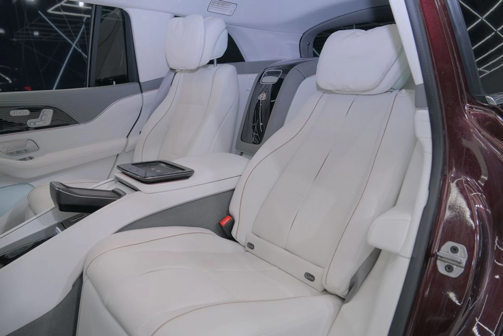 mph030_327693923_e3c101c56bfab27071893b7c5fbdbf85_346adb76ad