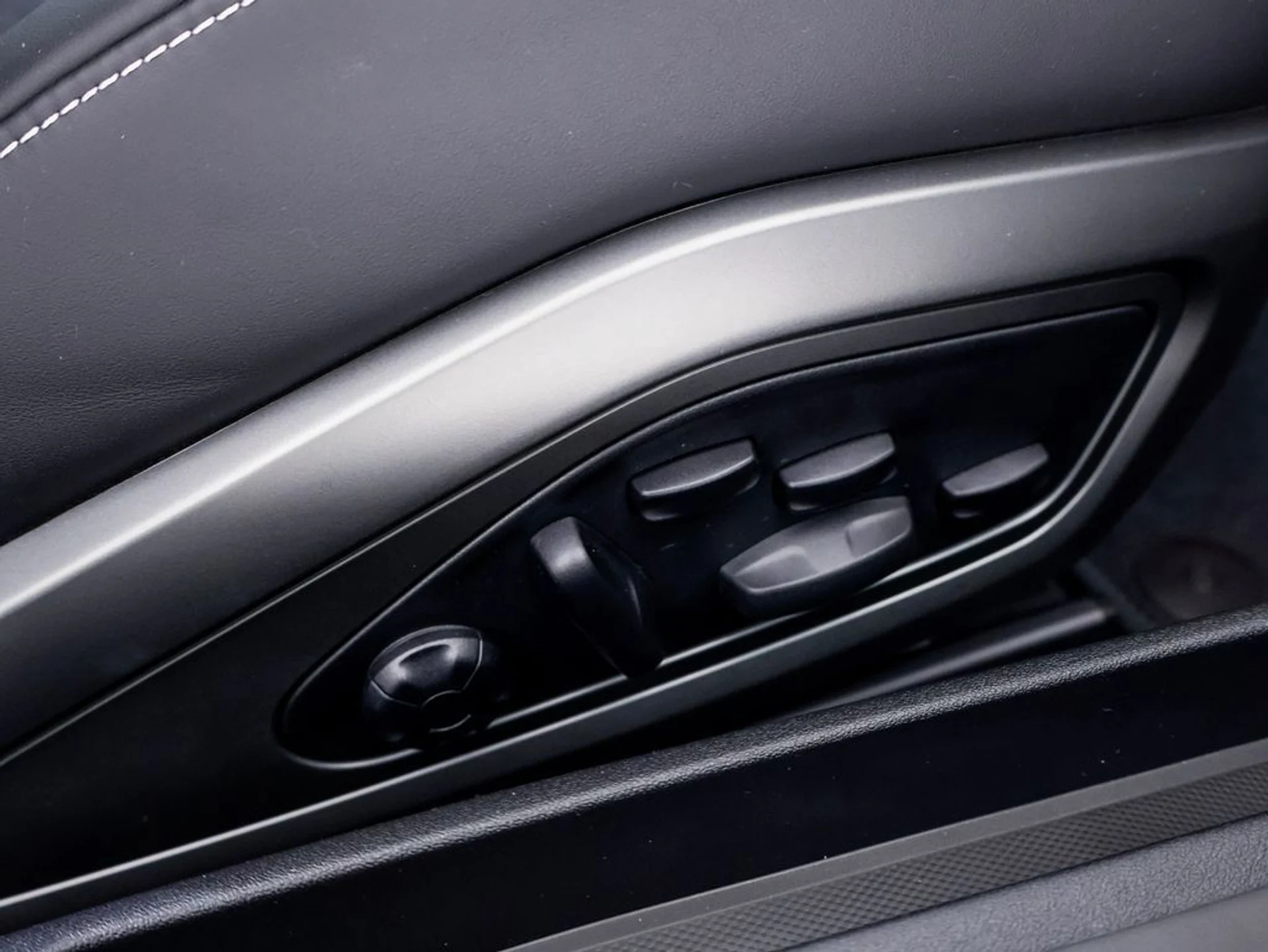 mph030_3277629542_65991366014efc765e81a3e6bac10a7cx_c56779f226