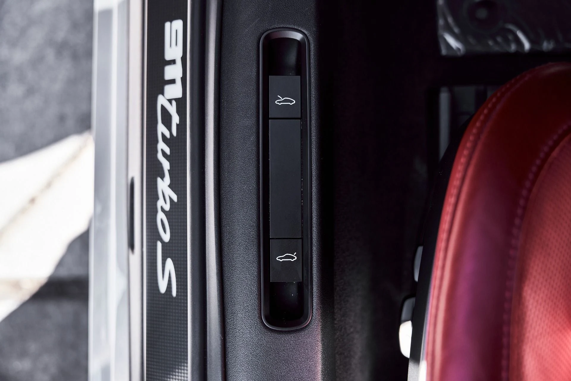 mph030_3285255709_Used_2021_Porsche_911_Turbo_S_1773797045_9963e75ccf