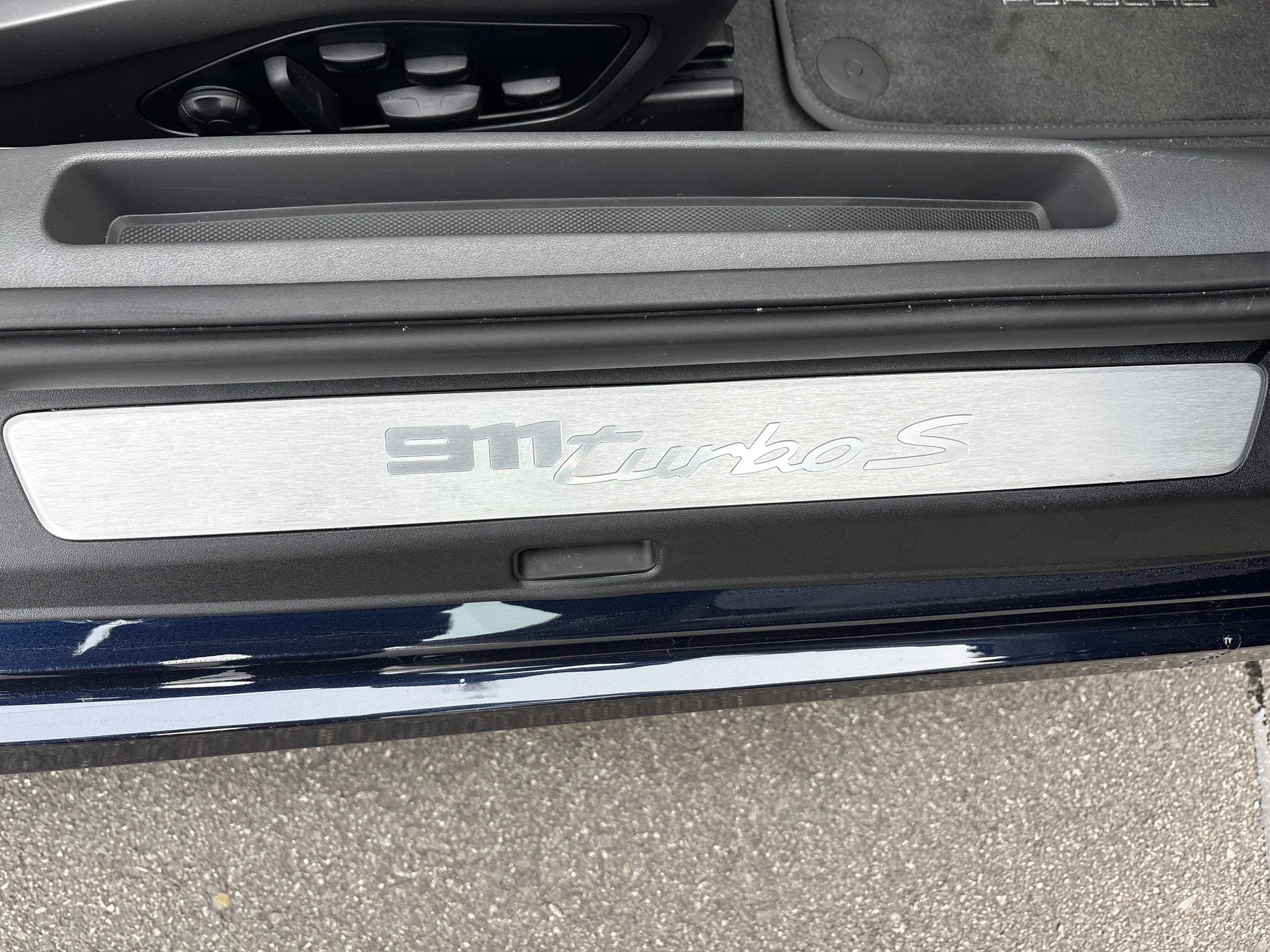 mph030_3286263229_11d456f4d59846cea4d96d7af0510958_2a8c87f93c