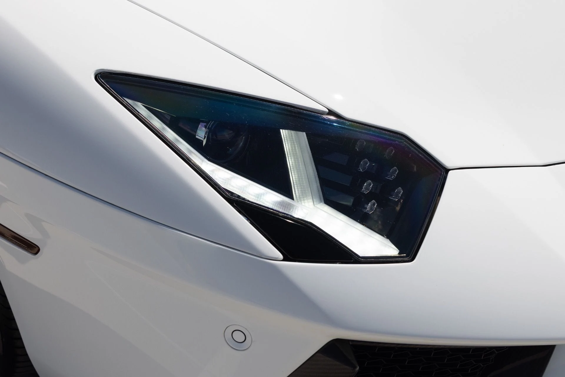 mph030_3288729349_Used_2015_Lamborghini_Aventador_LP_700_4_1785451056_1a715cd7ee