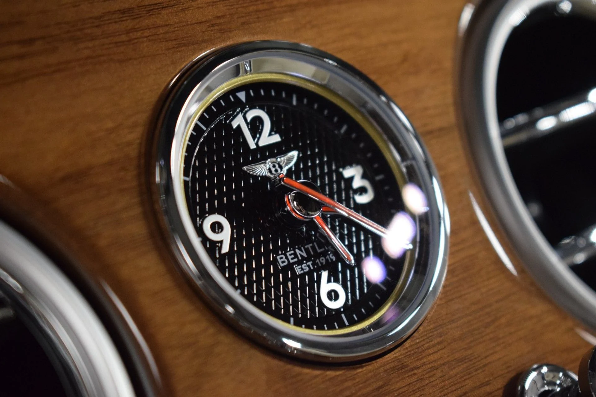 mph030_3292340465_6f826be4af905eb86f14a1c33a629690x_99c92230b0