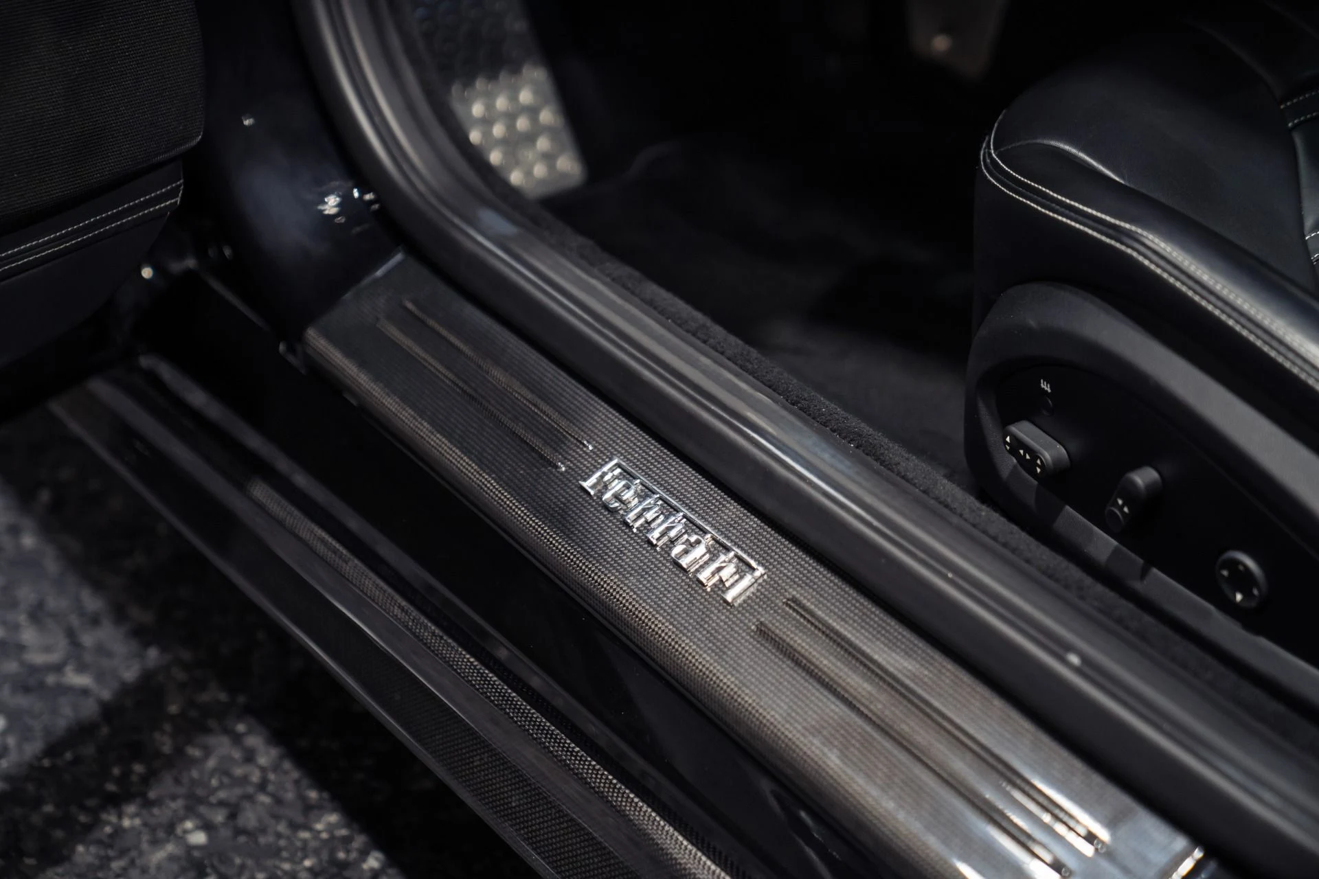 mph030_3293828784_Used_2018_Ferrari_812_Superfast_w_434_K_MSRP_on_HRE_Wheel_Full_PPF_IPE_Exhaust_Carbon_Everything_1787599208_2b4f5fc9cb