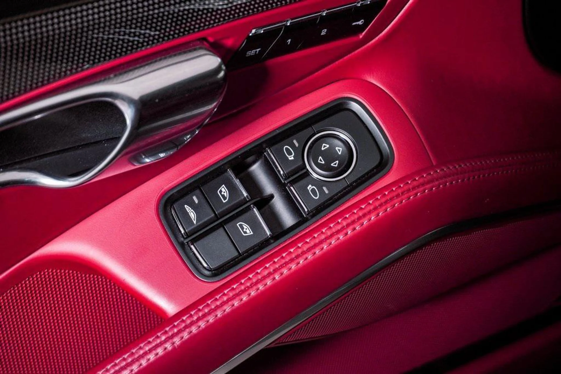 mph030_329389048_7_As_Y_Ulpl6_zy8kex_Yn_L6_Gj46_E4_U_4e5e1c2295