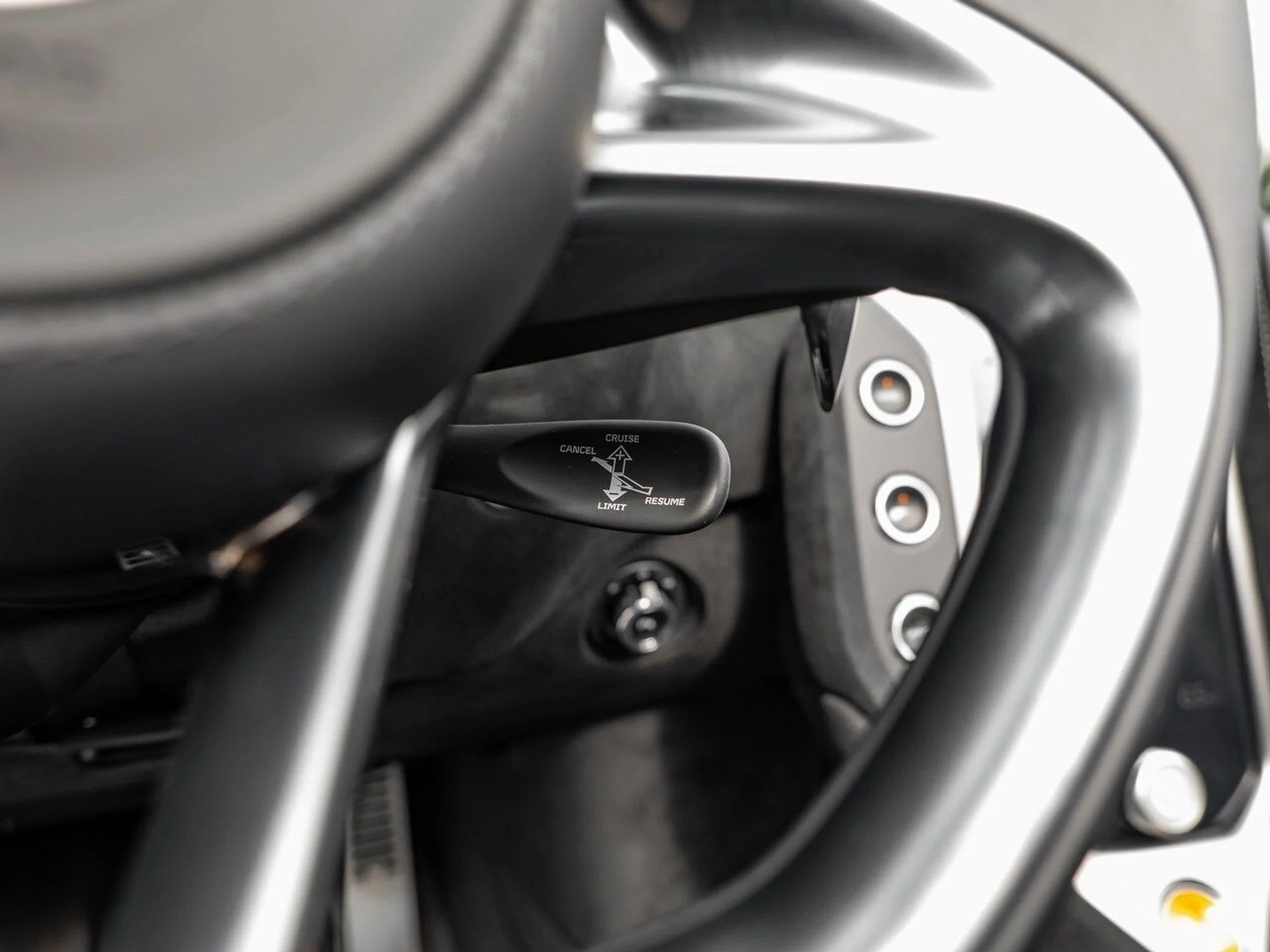 mph030_3294383221_368944bc470b37fdaa4a60c5451fbd76x_3e487a7f83