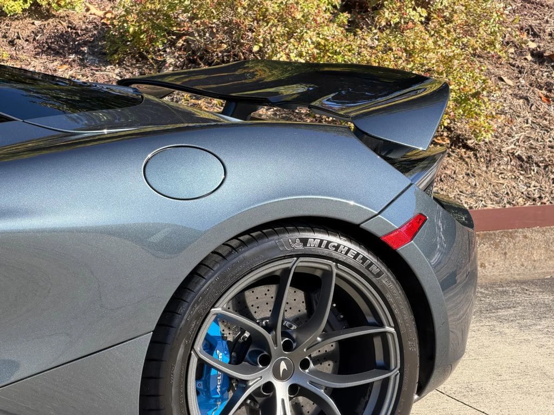 mph030_3296593018_51c8c24fc1fa4b6eaa569b4e53df72c6_5ac29975b4