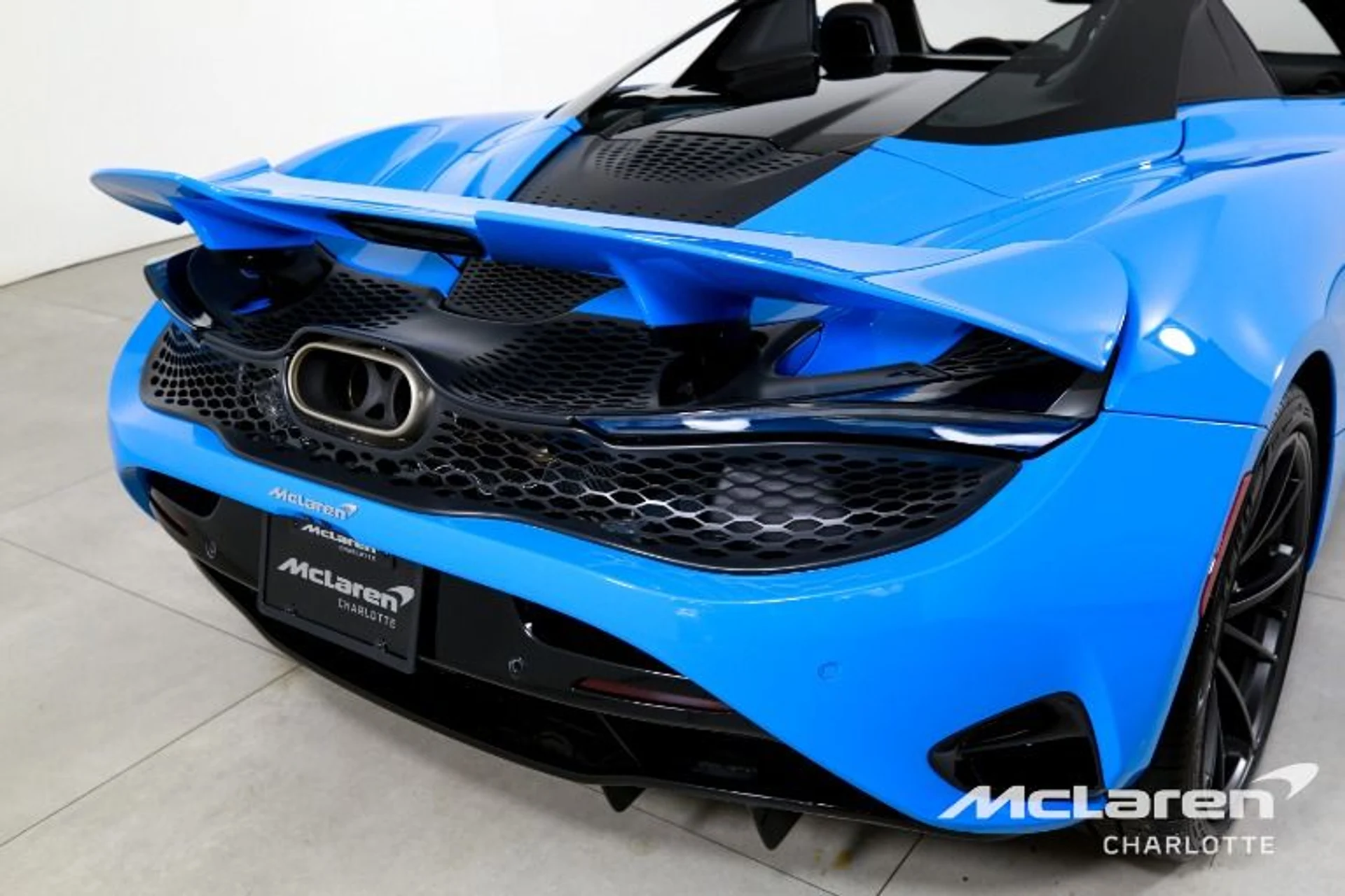 mph030_3297940649_New_2027_Mc_Laren_750_S_Spider_e7fc34ab1b