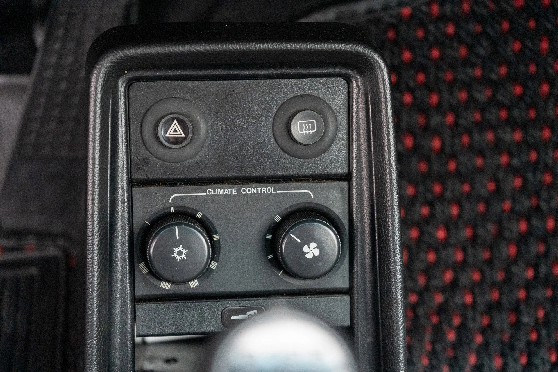 mph030_3297983973_31_56966b3551