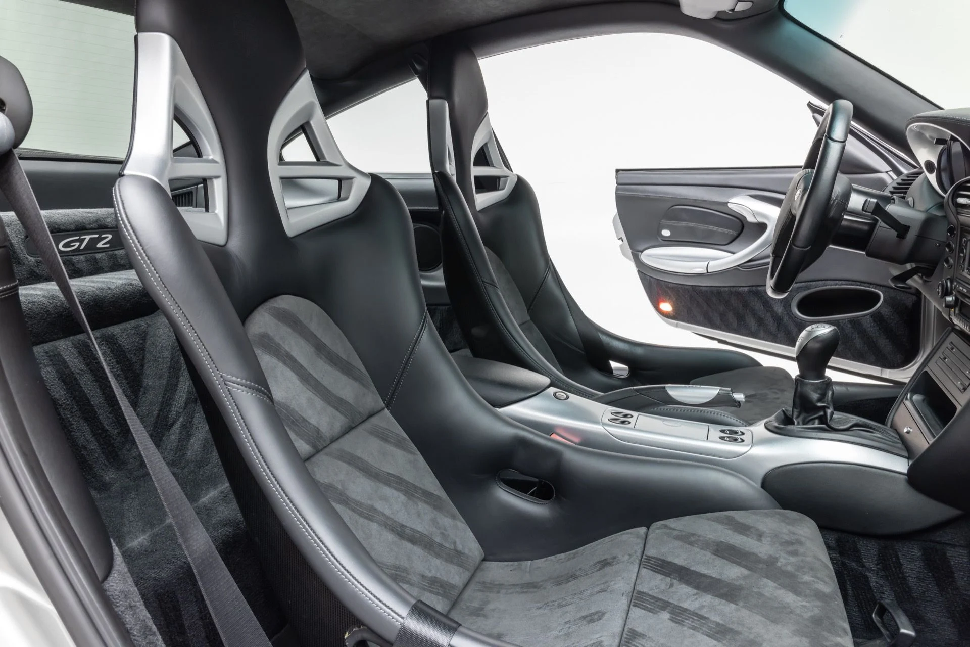 mph030_3300286728_13475_p31_l_b778f541f7