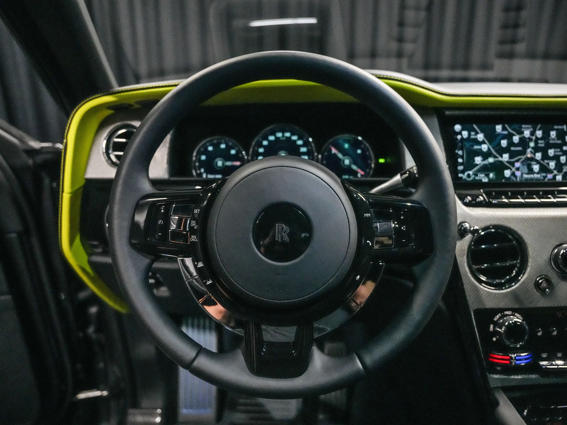 mph030_3303197821_de6a6b81_92e7_498e_8f9b_7a2a65069035_8eee837619