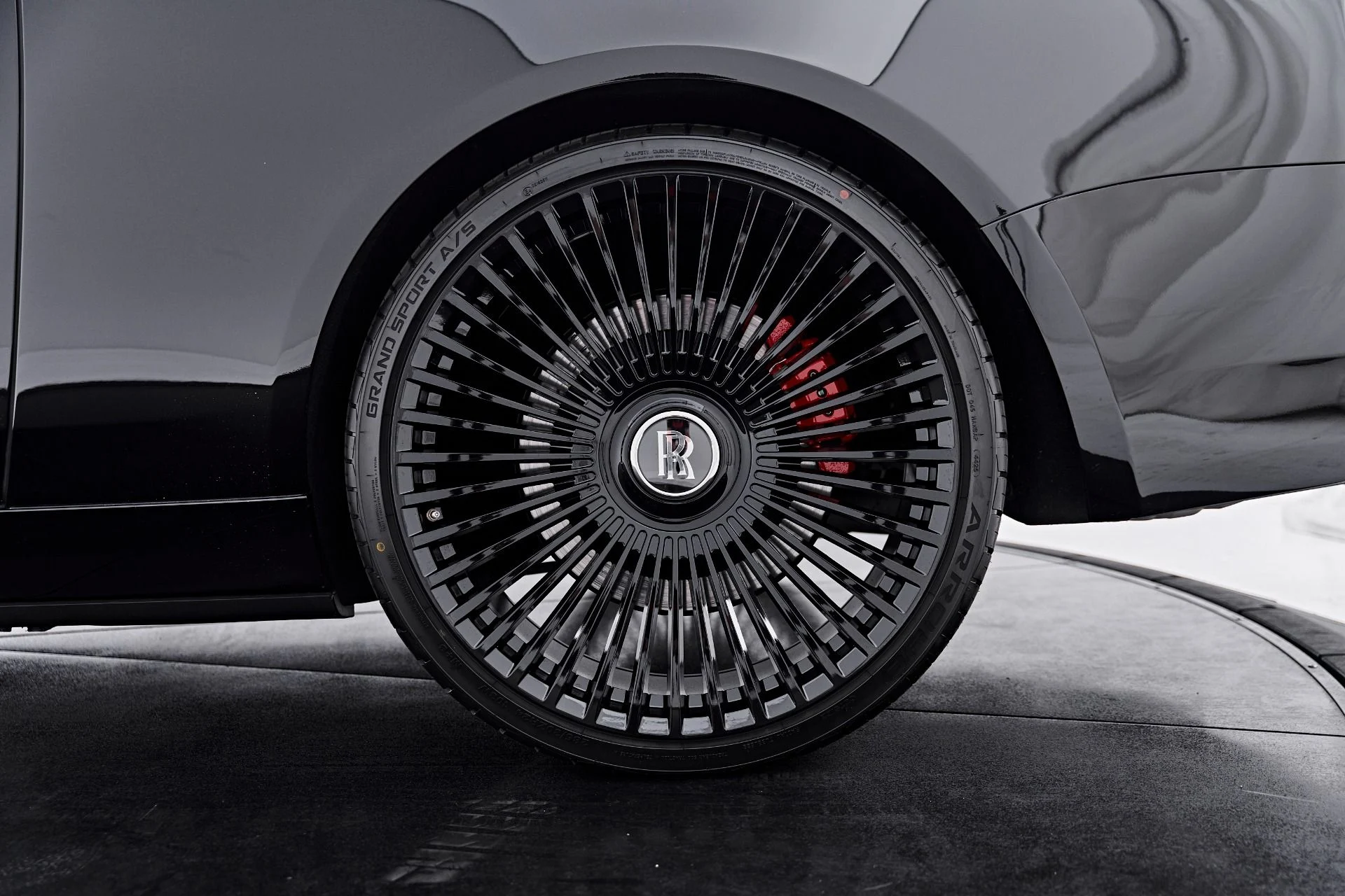 mph030_3308181284_Used_2019_Rolls_Royce_Dawn_Base_1790207913_28037550ed