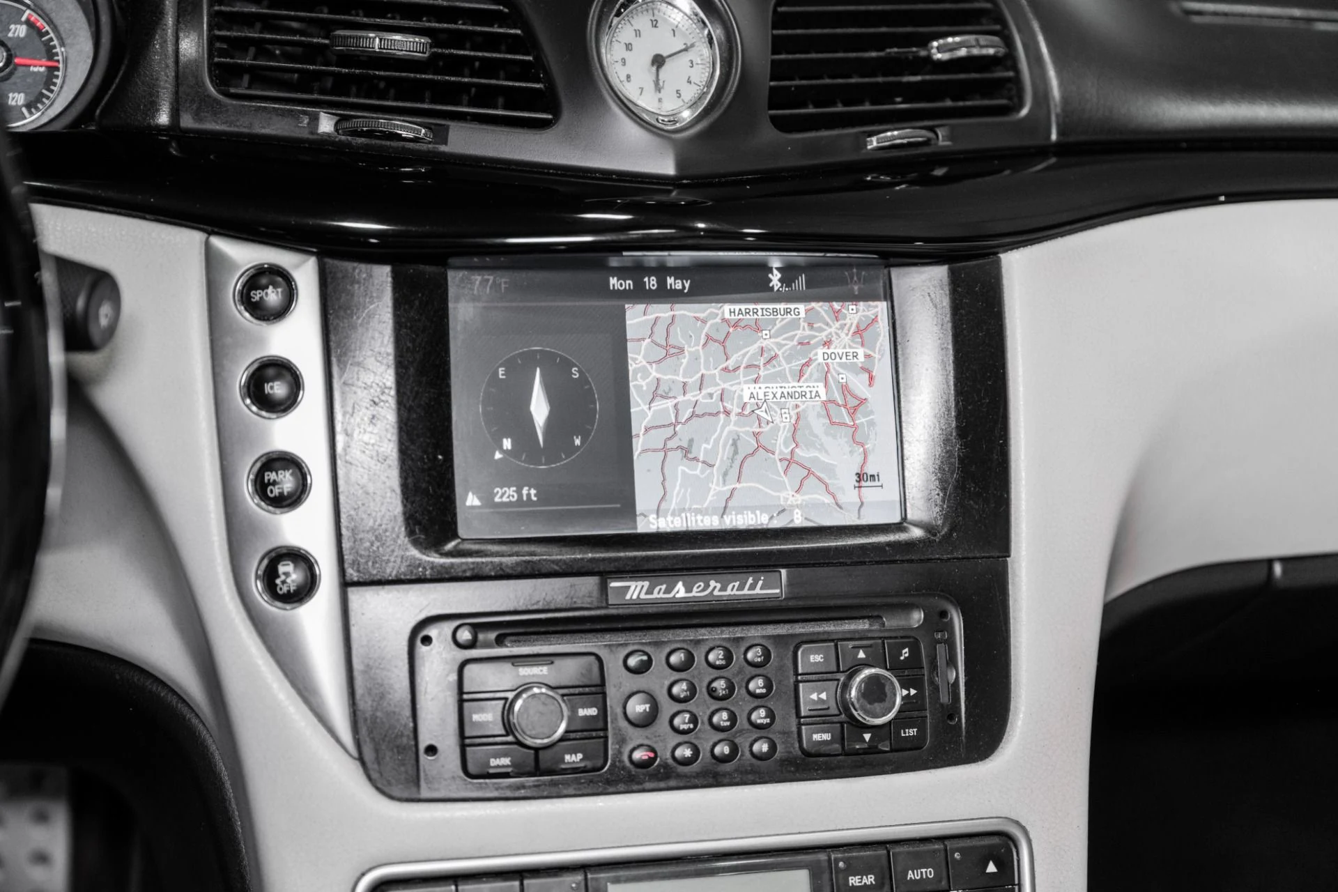 mph030_3314123958_Used_2012_Maserati_Gran_Turismo_1779160431_40362bc5c3