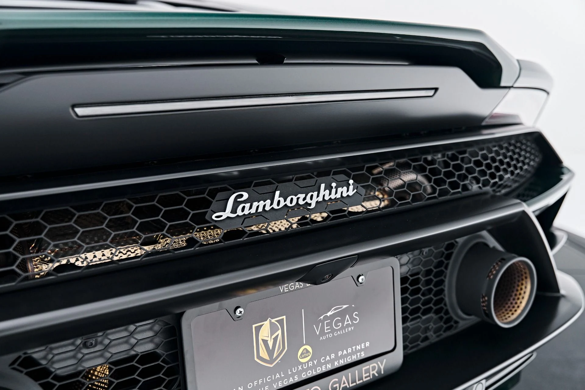 mph030_331886965_Used_2024_Lamborghini_Huracan_Sterrato_Base_1790364982_29b8d80bea