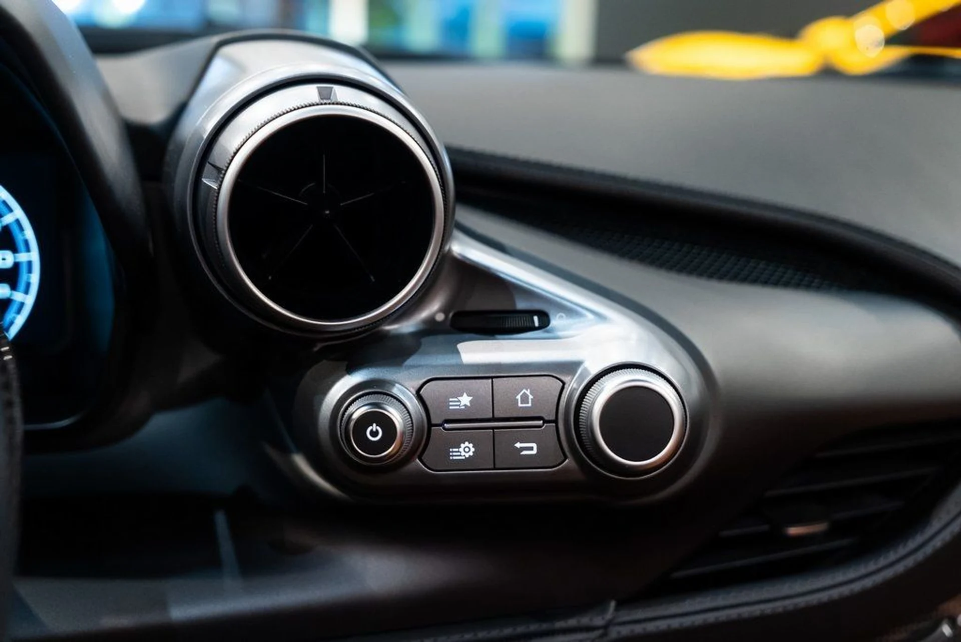 mph030_3320616657_fee74756a66f4066ba572f0a8894a3ea_548aead55f