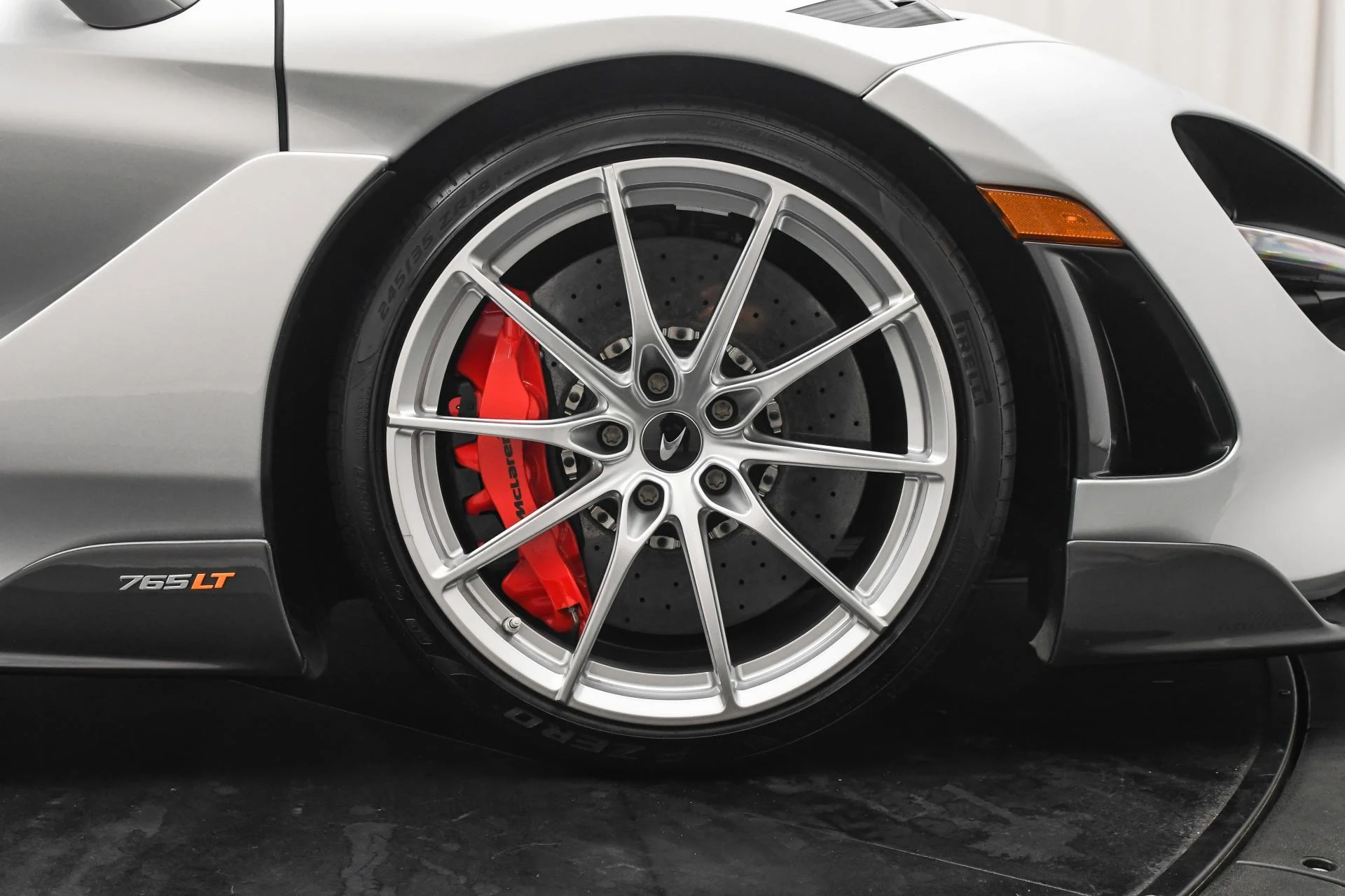 mph030_3320980205_Used_2022_Mc_Laren_765_LT_1755763774_92d5916d5d