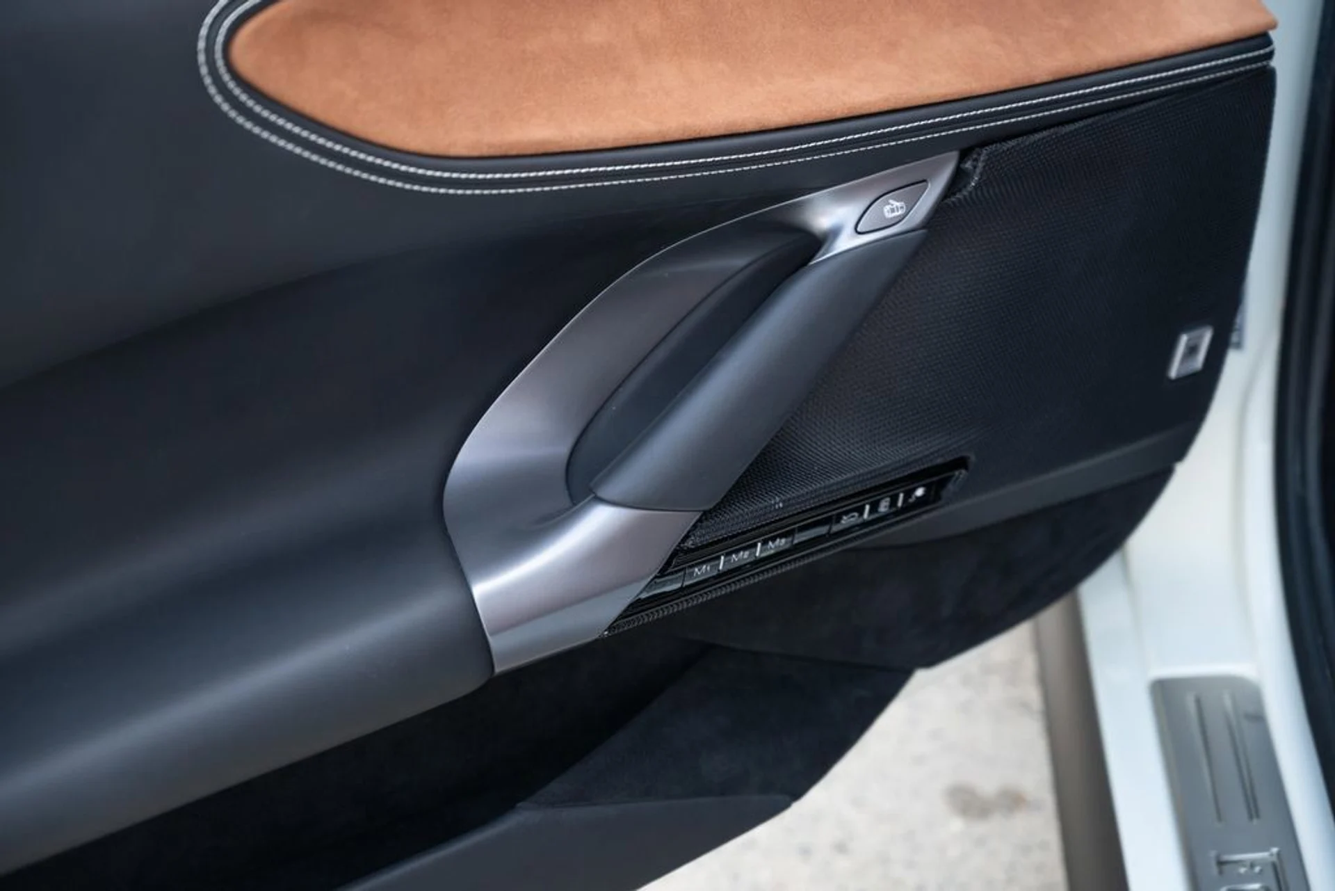 mph030_3330549624_d7701d9b773041578a124eb705bac2d2_fdde40d0c6