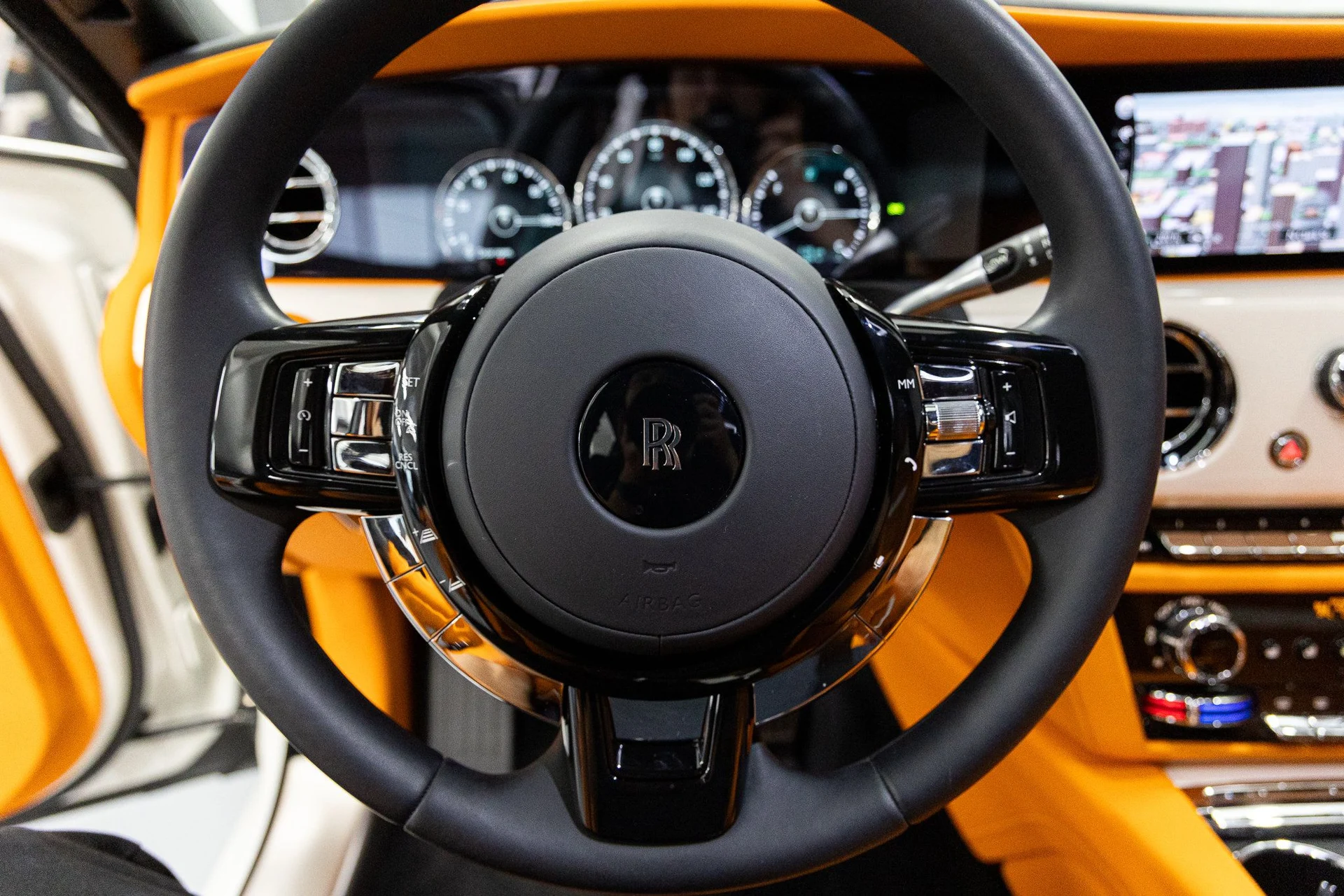 mph030_3334409112_a2b8687f78a2a3df372e5768675cec23x_c03c556e88