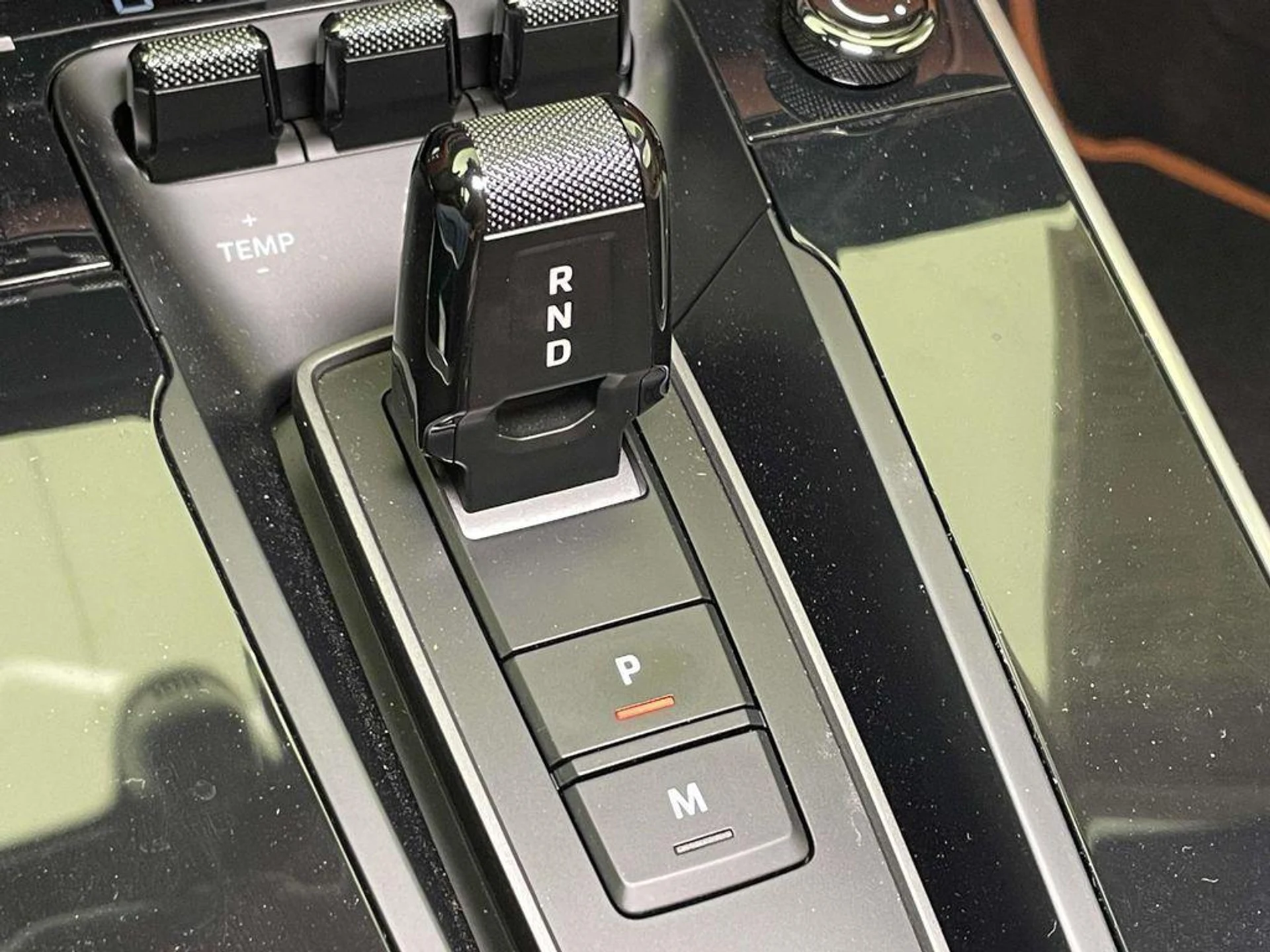 mph030_3337285084_KG_Ad_NYC_8ey_B3t_XE_Zkgk_Hp_PRFQ_c7b5e488d5