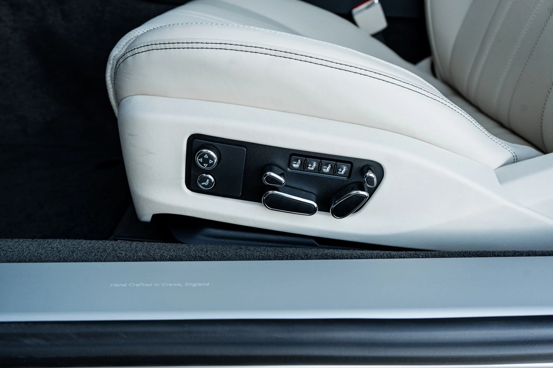 mph030_3338505998_d1737a33_4ea7_4b06_8d38_e5097c6b5bb4_b6b1eb9043