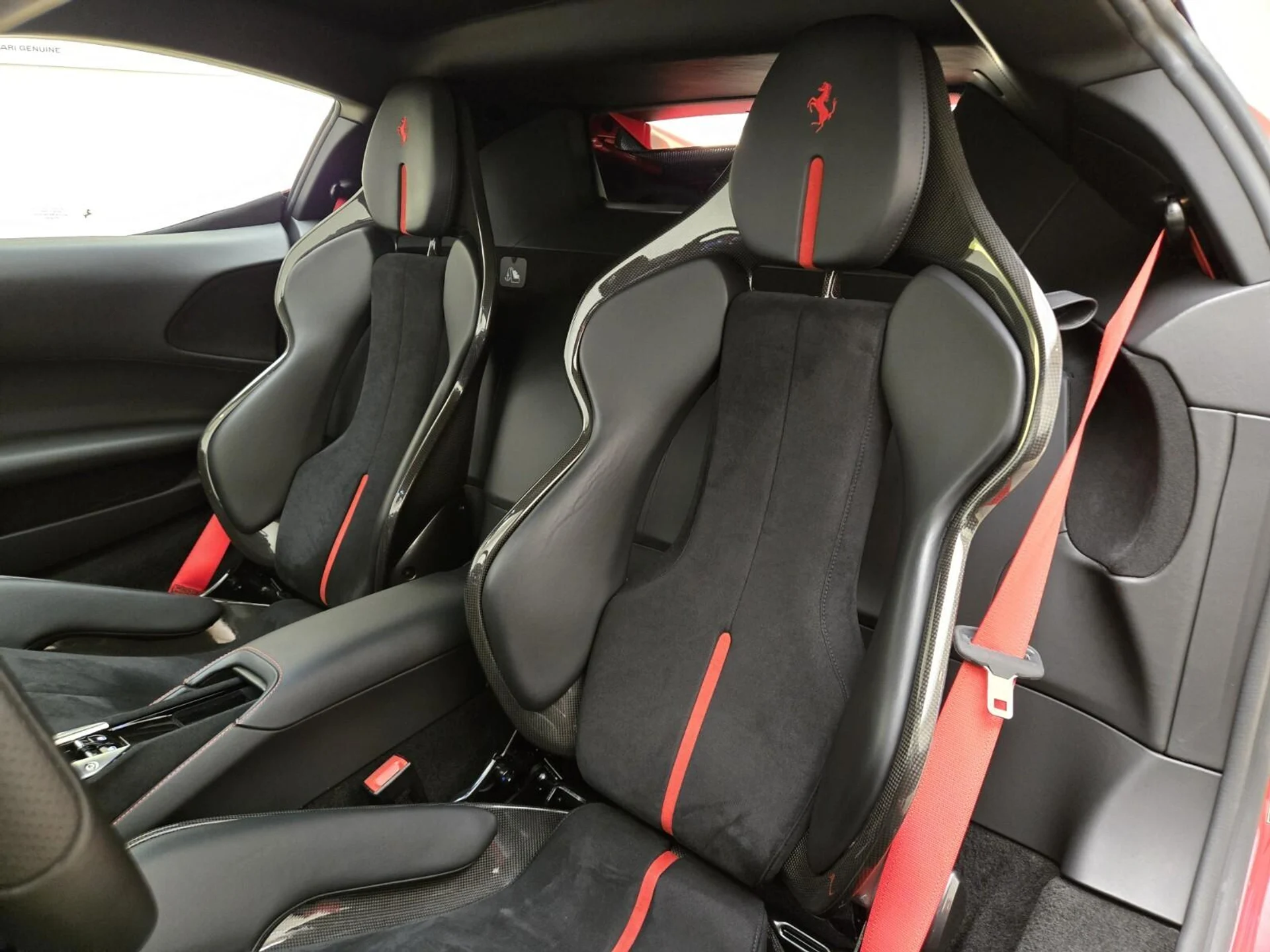 mph030_3351415470_Used_2021_Ferrari_SF_90_Stradale_1762500930_511842c45b