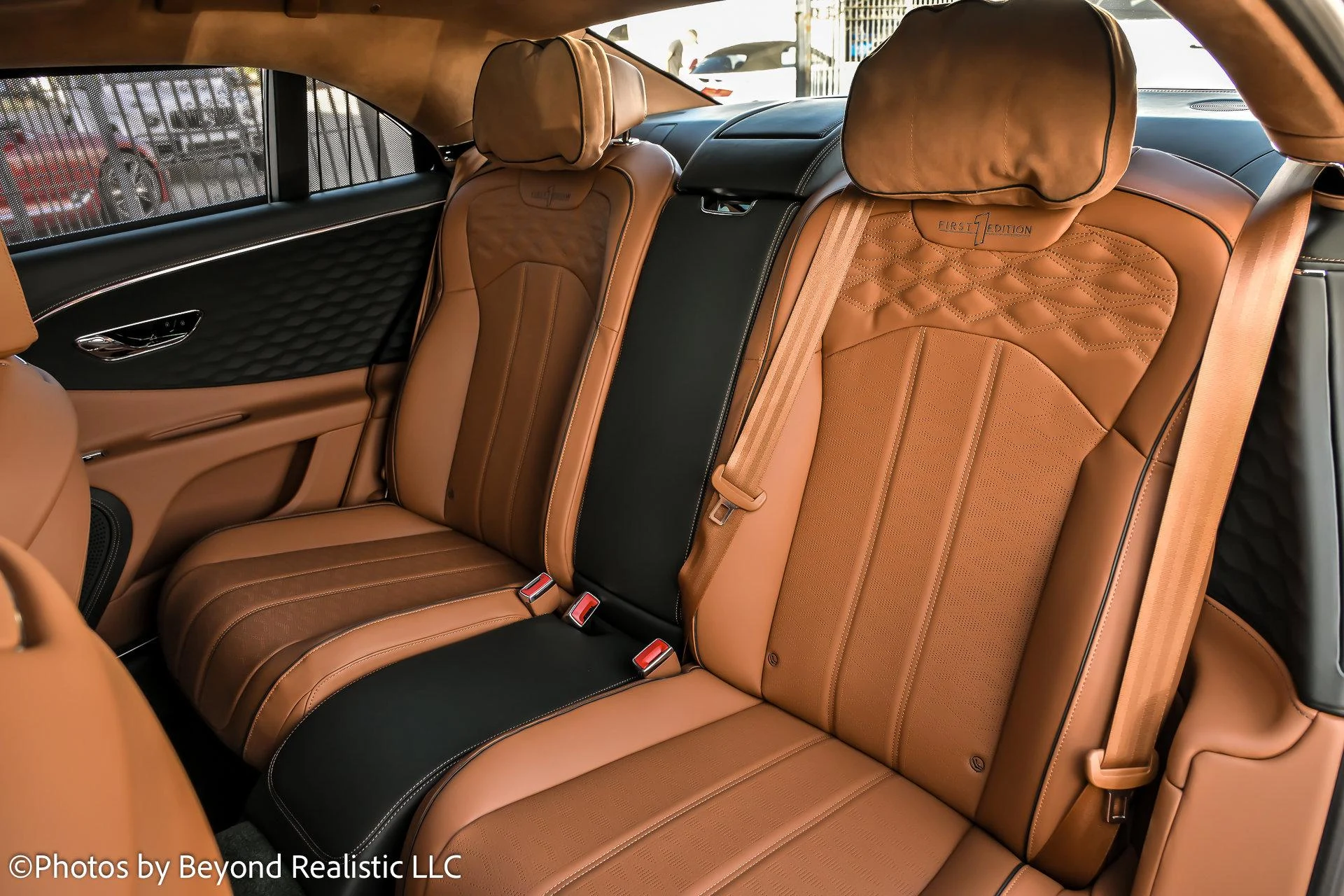 mph030_3355159580_Used_2025_Bentley_Flying_Spur_Speed_First_Edition_Specification_1761724545_508cdc0993