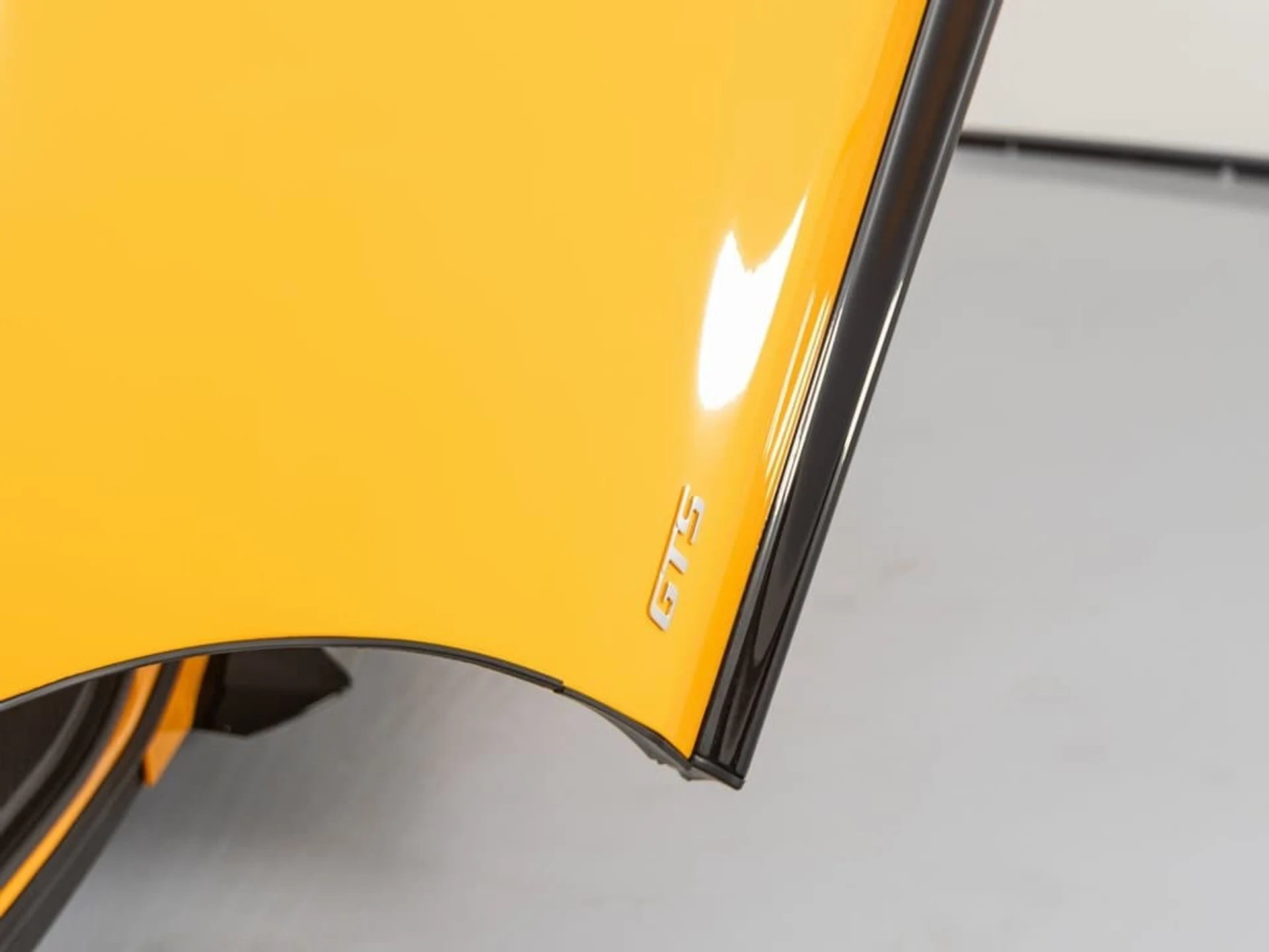 mph030_3368409055_4a85afcc466364fbd7ba49a38cf15053x_cbaa4cad93