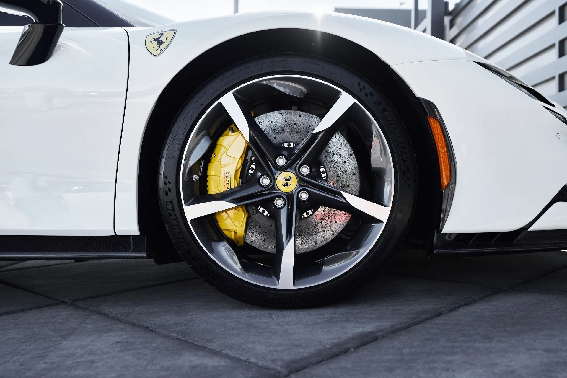 mph030_3369414625_Used_2023_Ferrari_SF_90_Stradale_1762821666_fc14fb632d