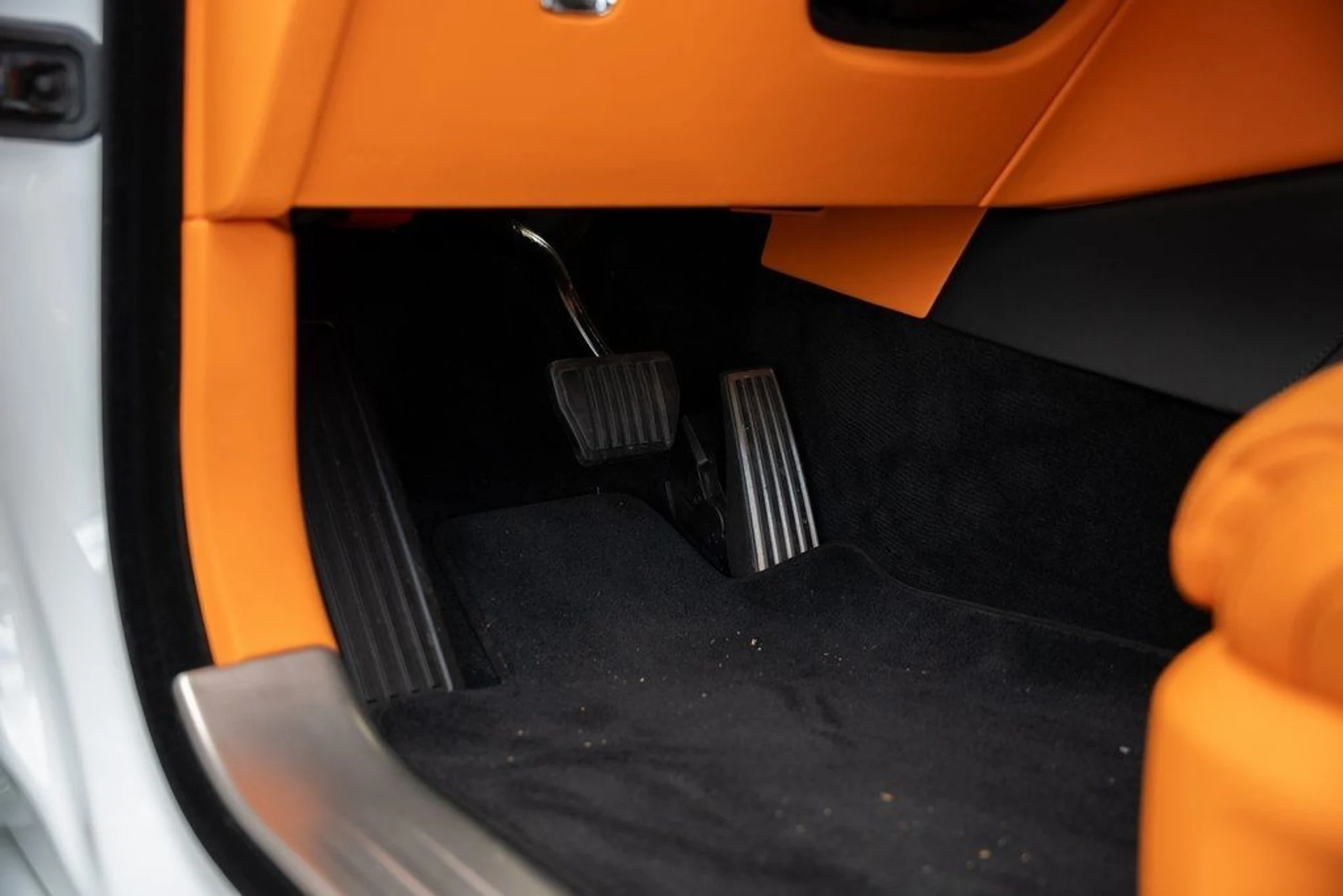 mph030_3370605231_image_32_2974a2efd3