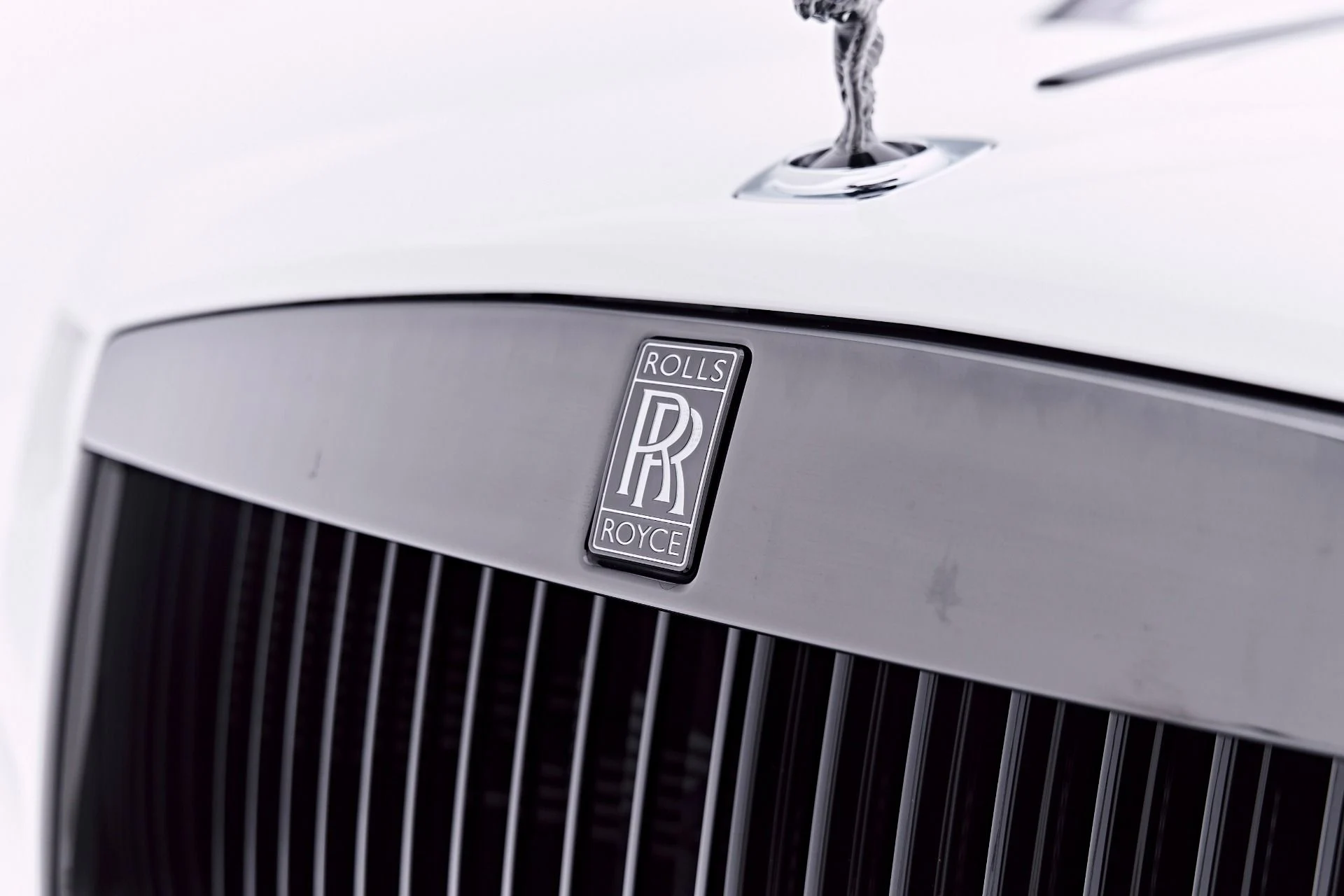 mph030_3371423149_Used_2020_Rolls_Royce_Dawn_Base_1781914095_e69ac7cd00