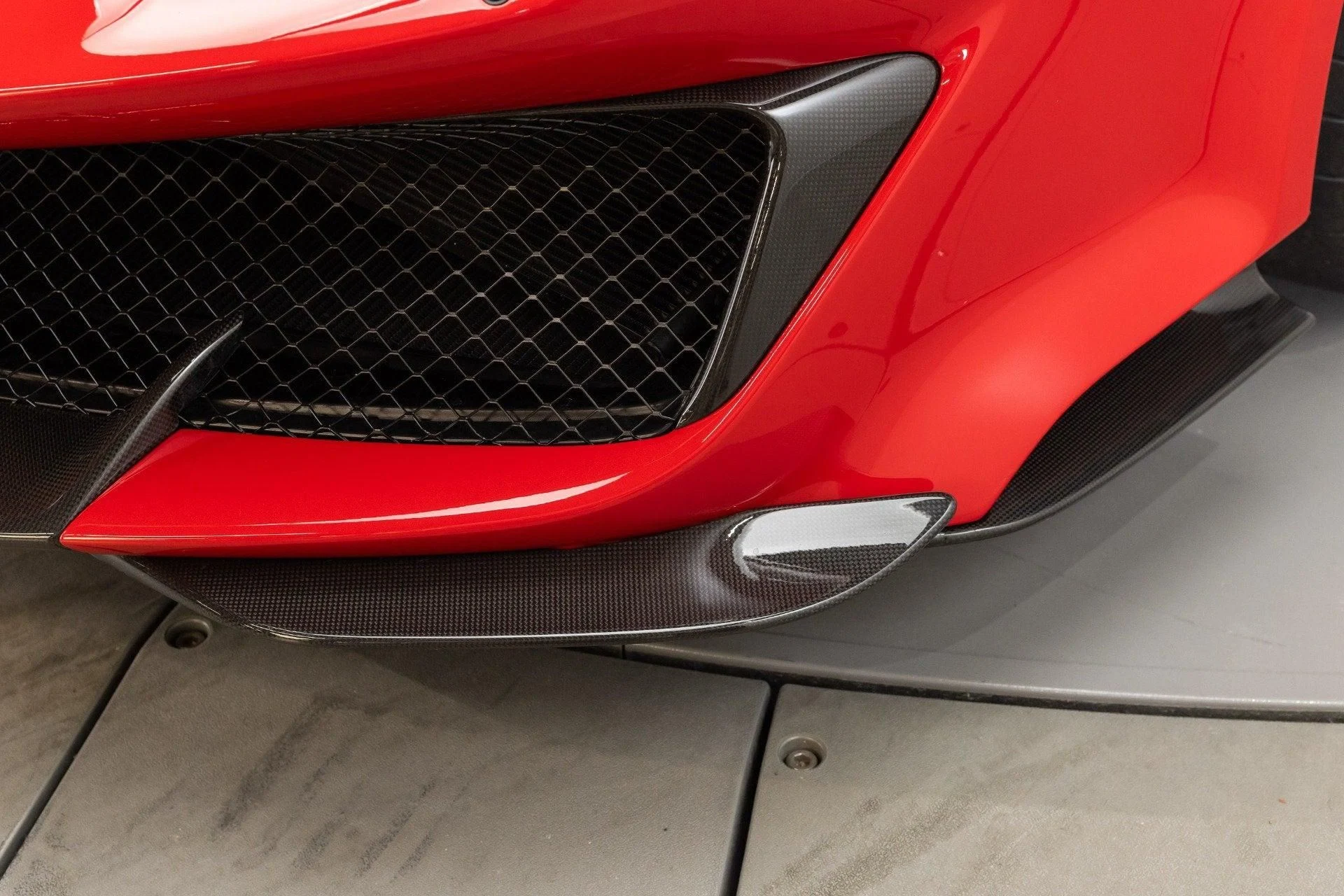 mph030_3374142819_Used_2020_Ferrari_488_Pista_Spider_1782826882_1858e4e6a1