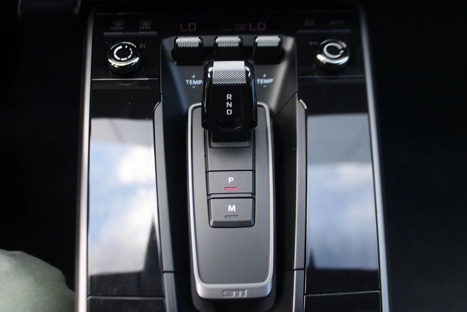 mph030_3375387545_d5522c116bd8e1b8b3e8a63745026688_b49a33e378