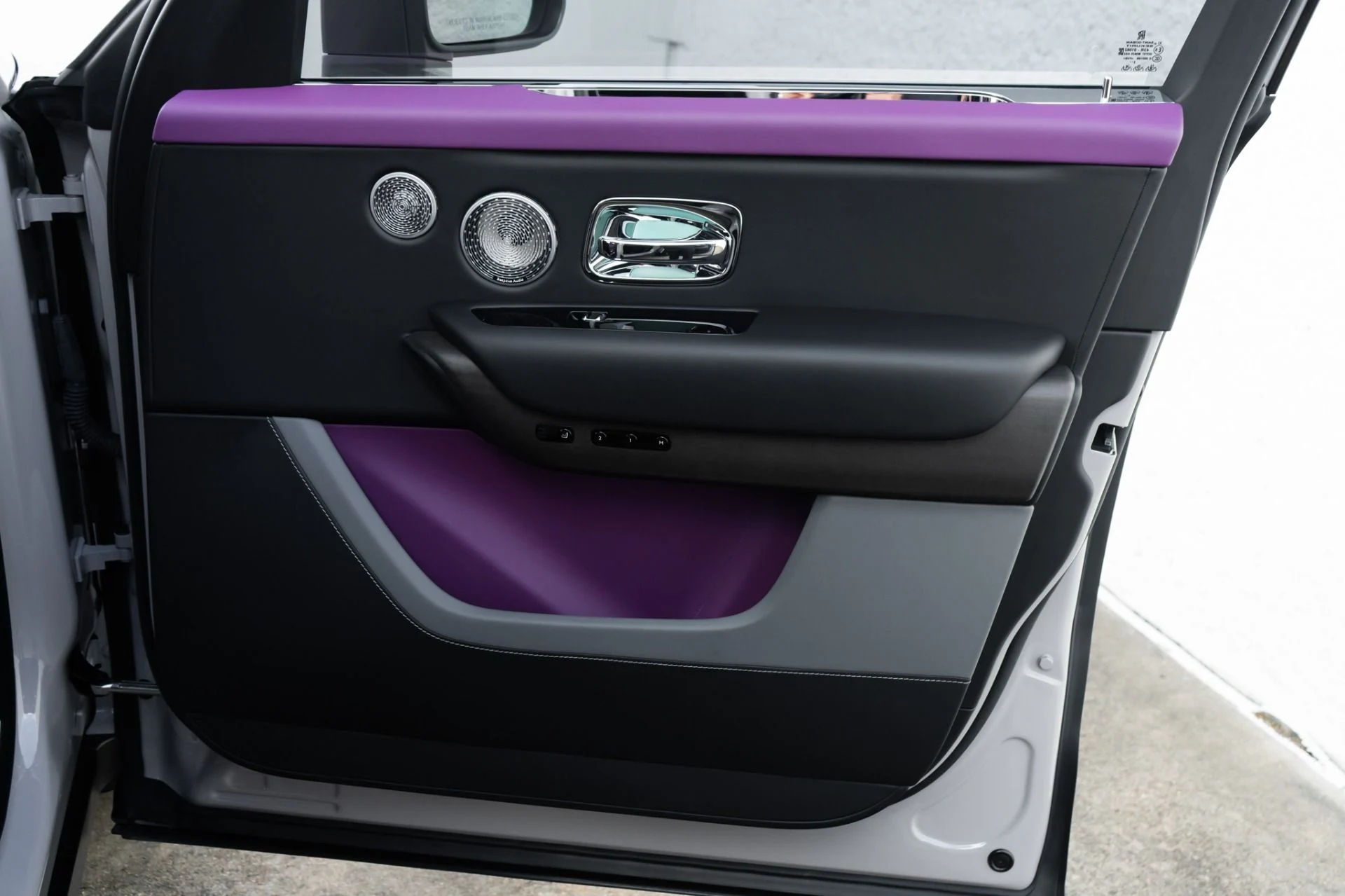 mph030_3376218729_Used_2024_Rolls_Royce_Cullinan_1772750182_2548fb49d3