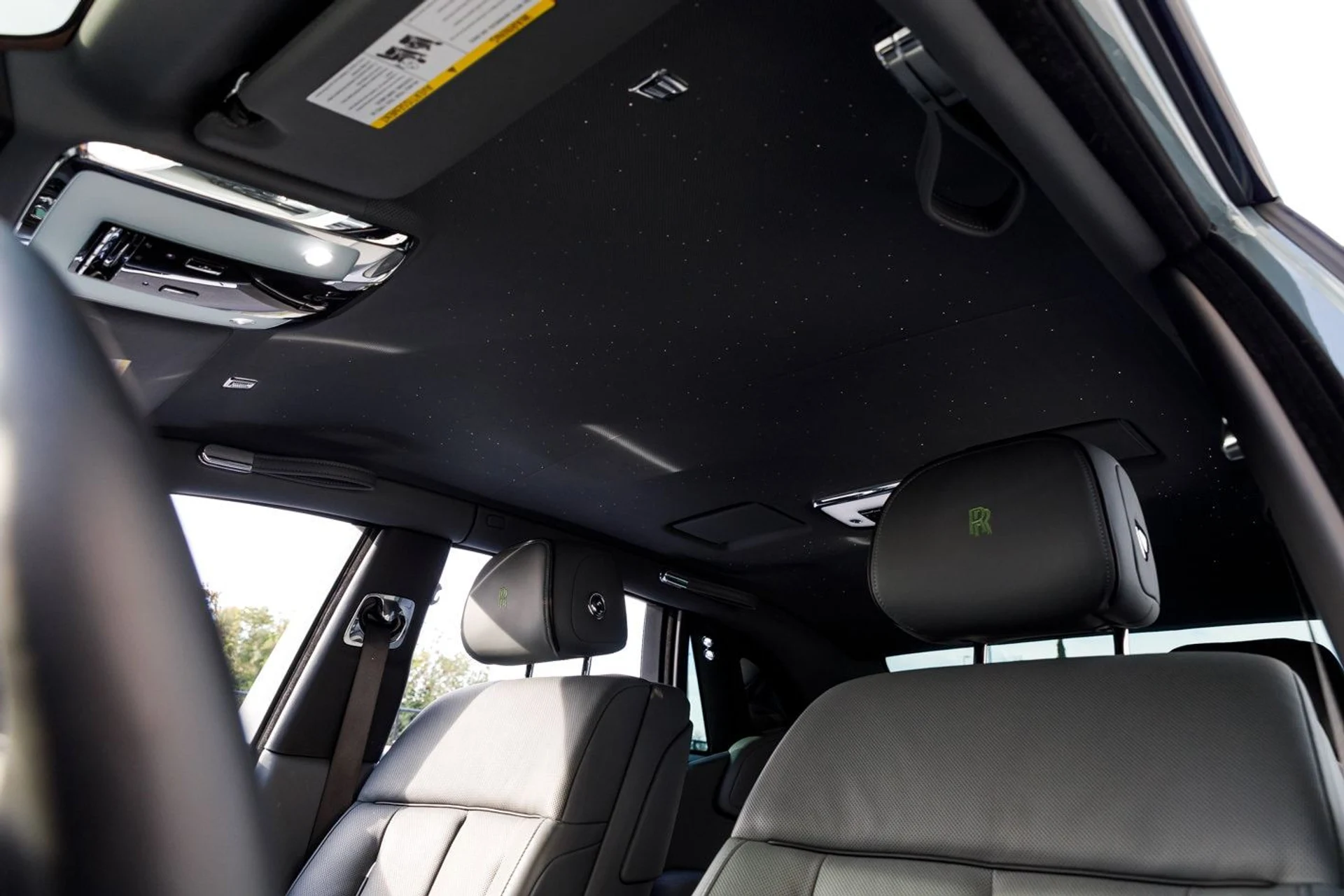 mph030_3376550962_a7e57fb7112f050cd133e2c4abee2037x_3d8b50c185