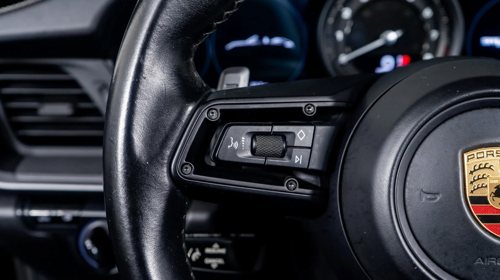 mph030_3379107063_content_homenetiol_com_2001243_2130496_0x0_27186cccb6944081b6289ad0e4a357b9_ae8c9c3479