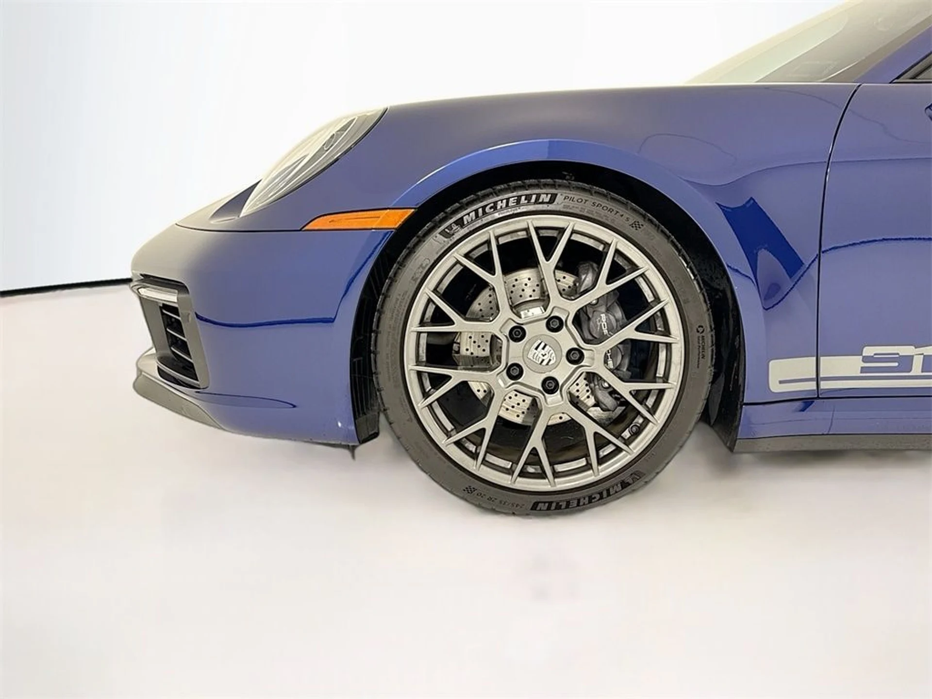 mph030_3379670806_160959a3550ce28ed151195371e7f534x_96ab1a86e6