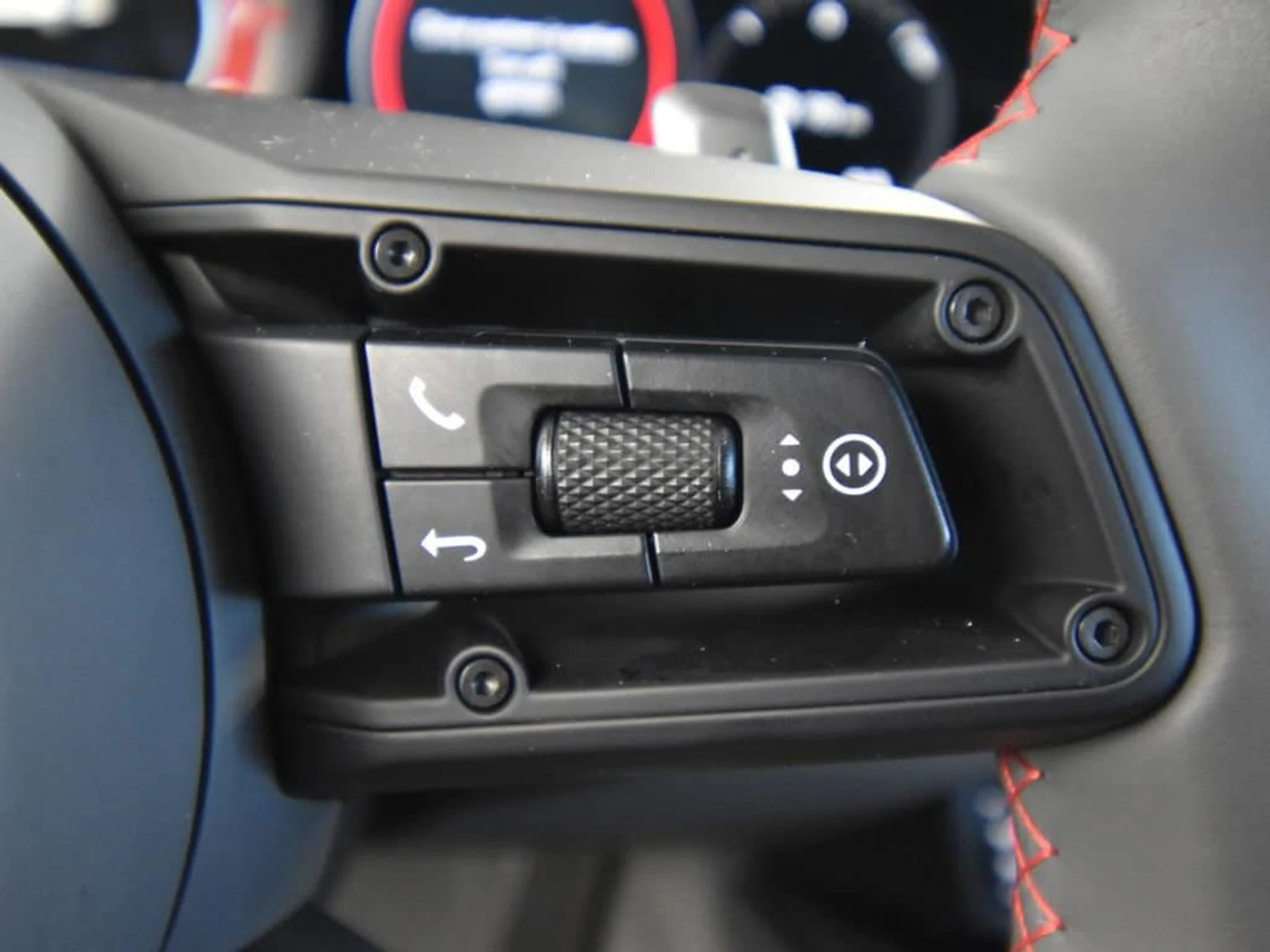 mph030_3382852461_f14306c28f5348bf14e9ad236c7ac7efx_eaf9a2c52b