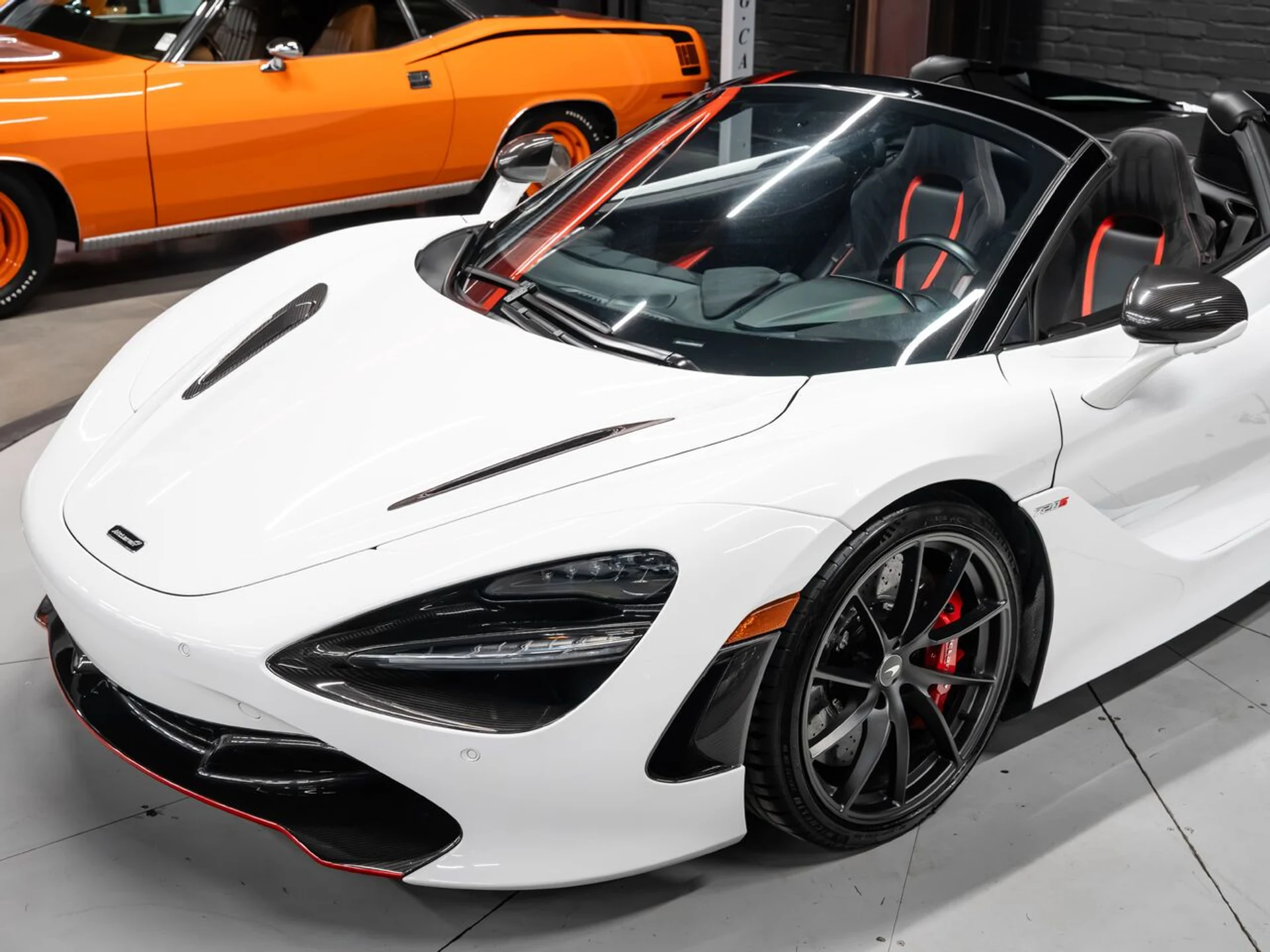 mph030_3389098945_mclaren_720s_2019_401df9740a