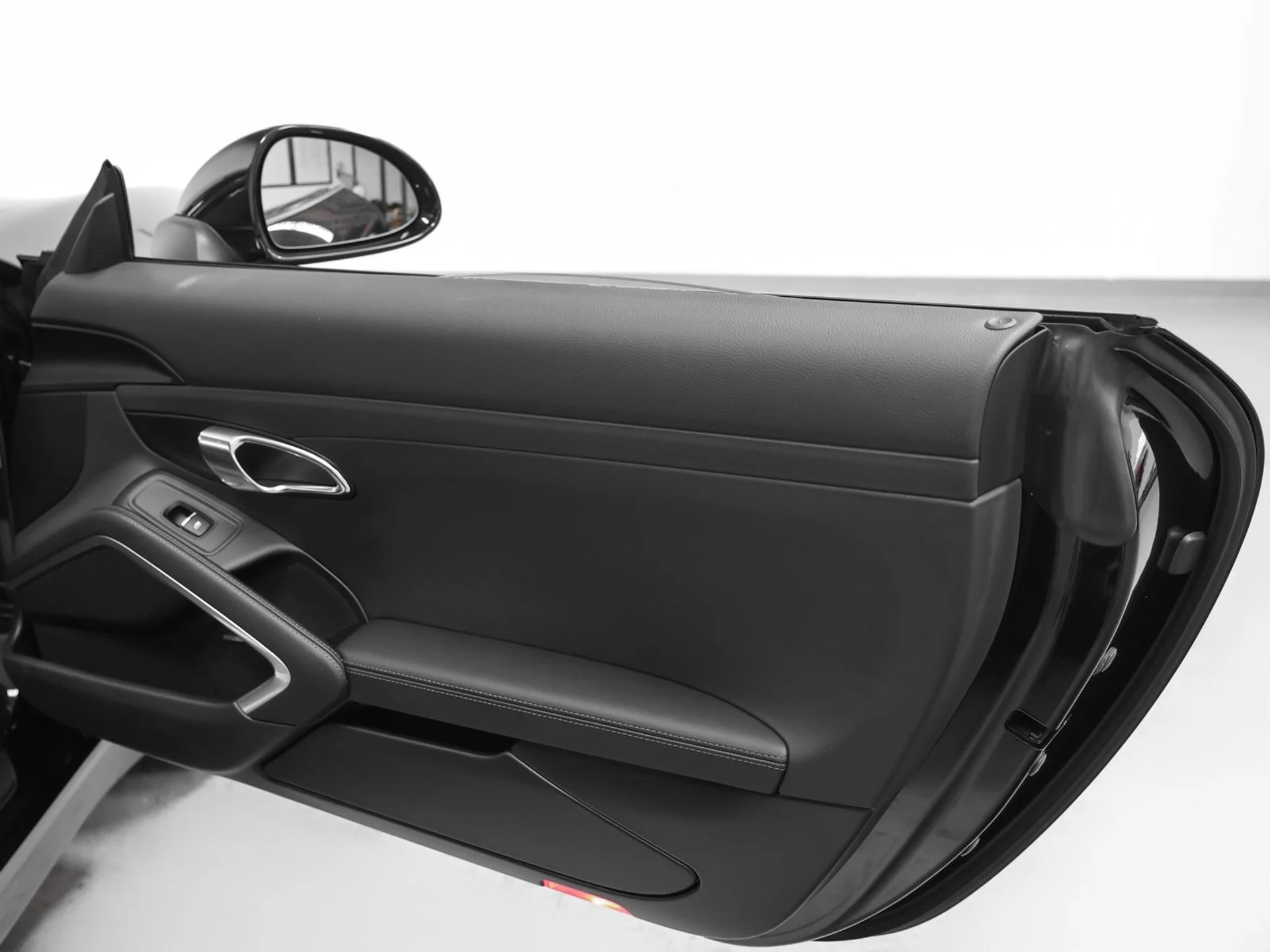 mph030_3389784732_31_a9592a3f63